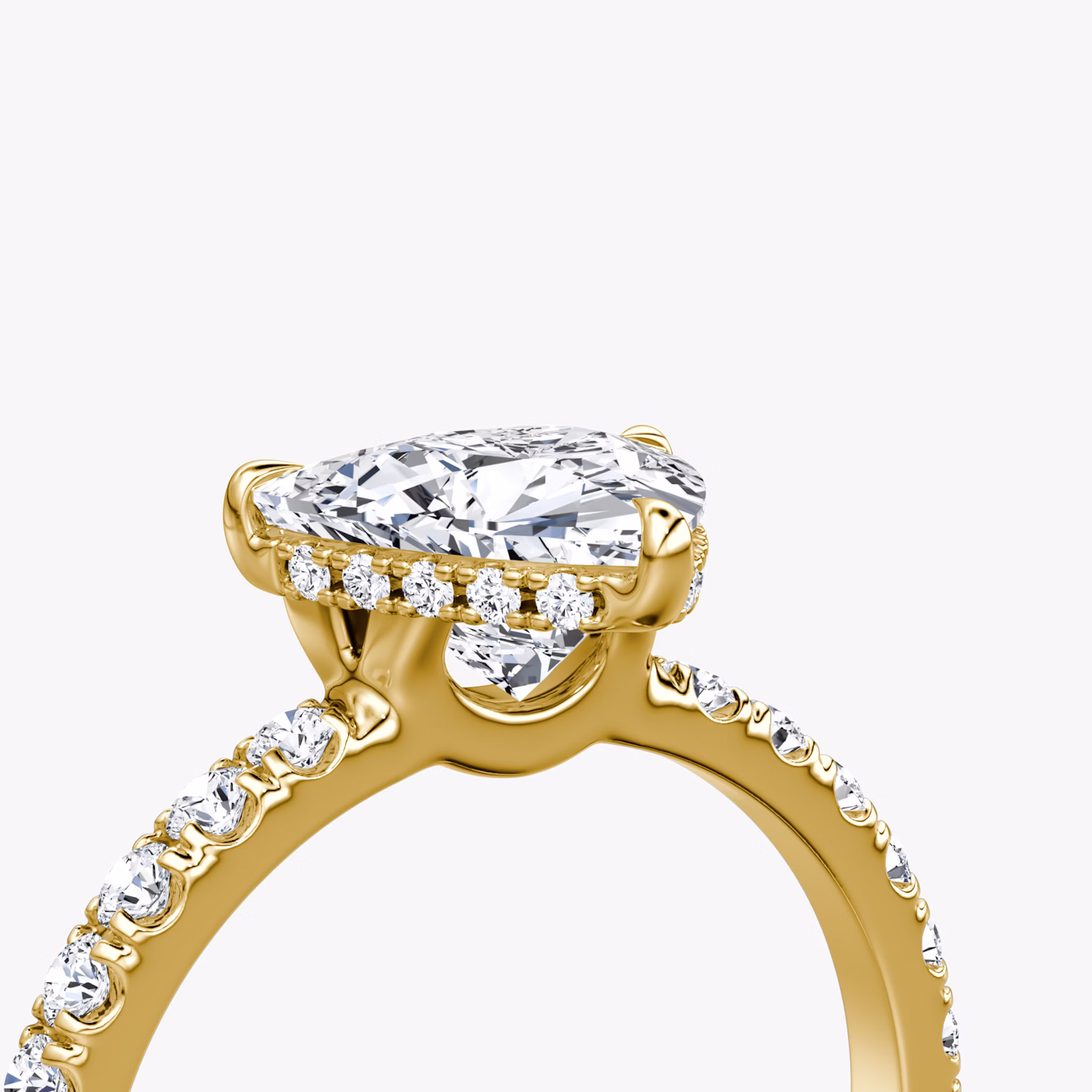 The Signature | Trillion | 18k | Yellow Gold | bandAccent: Pavé | bandWidth: large | hiddenHalo: yes | diamondOrientation: vertical | caratWeight: other