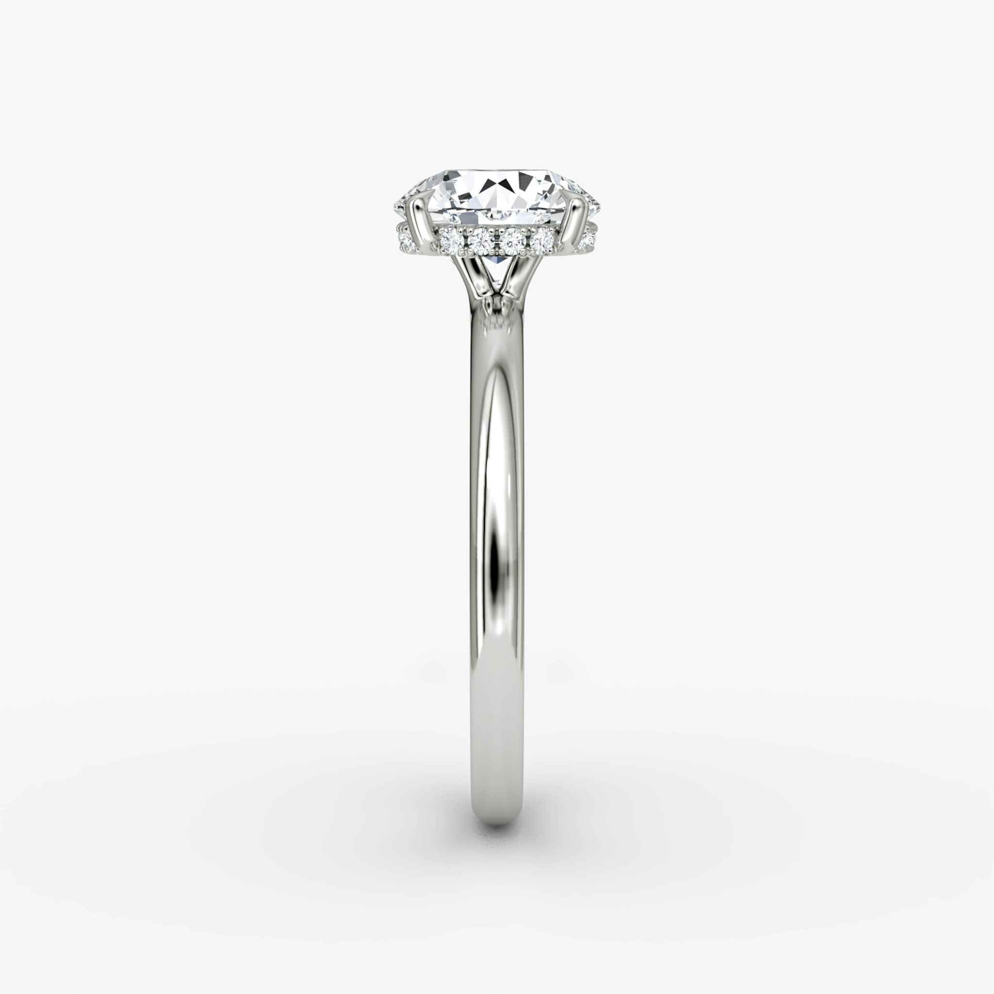 Signature | Rund | 18k | Weißgold | bandAccent: Ohne Pavé-Besatz | bandWidth: large | caratWeight: 1.5ct | hiddenHalo: yes | diamondOrientation: vertical