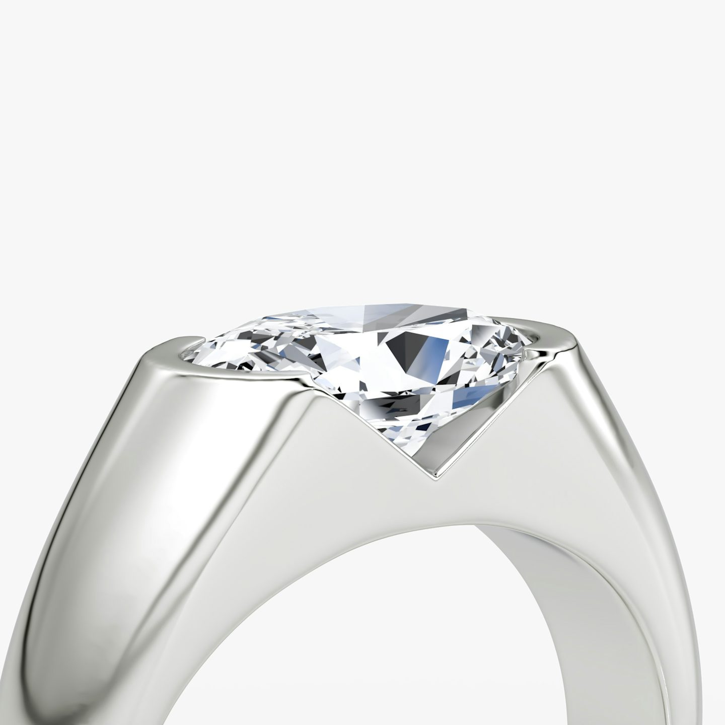 The Statement Signet | Oval | 18k | White Gold | bandAccent: Plain | diamondOrientation: vertical | caratWeight: other