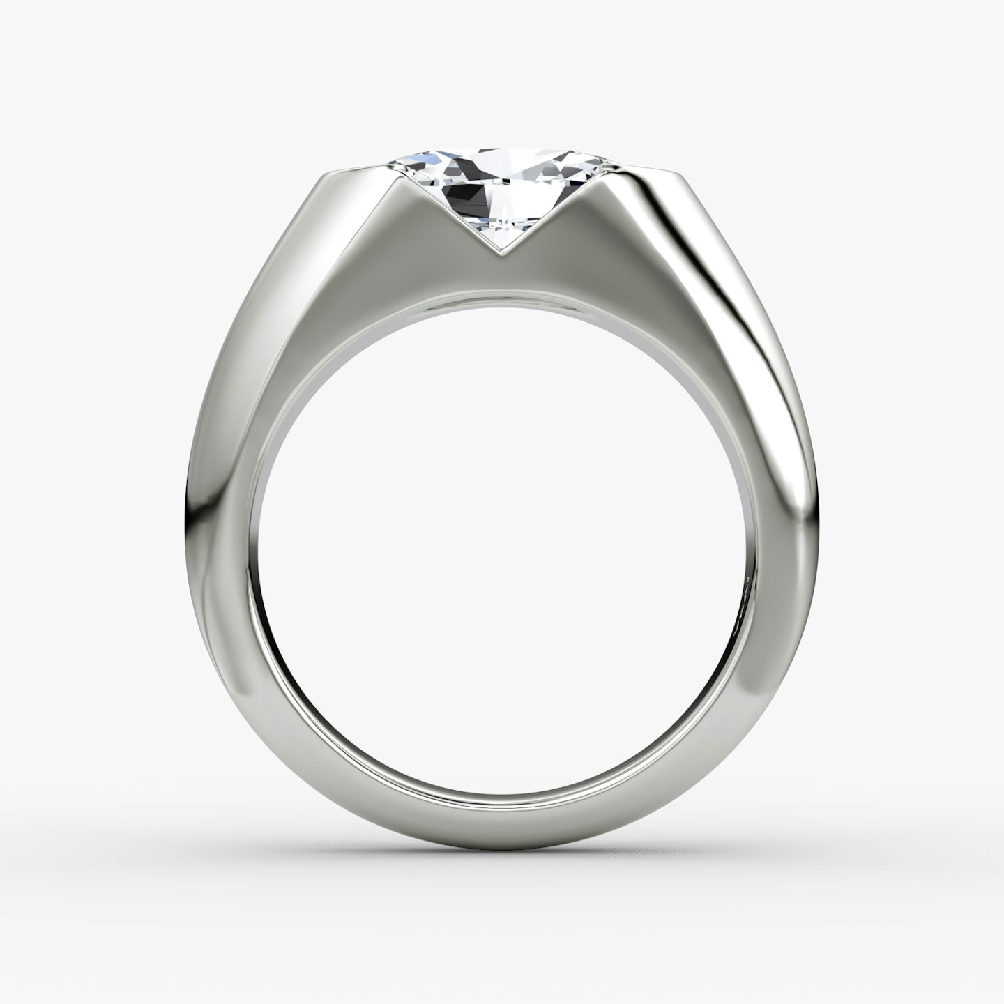 The Statement Signet | Oval | 18k | White Gold | bandAccent: Plain | diamondOrientation: vertical | caratWeight: other