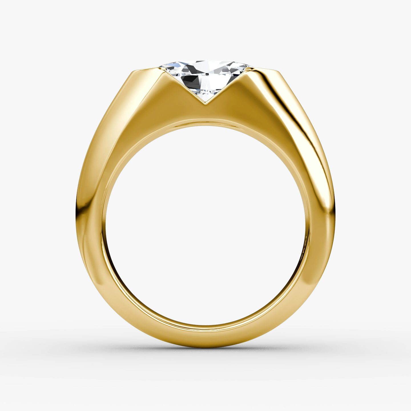 The Statement Signet | Oval | 18k | Yellow Gold | bandAccent: Plain | diamondOrientation: vertical | caratWeight: other