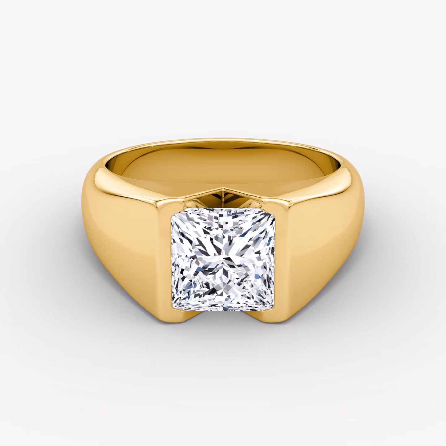 The Statement Signet Princess | Yellow Gold