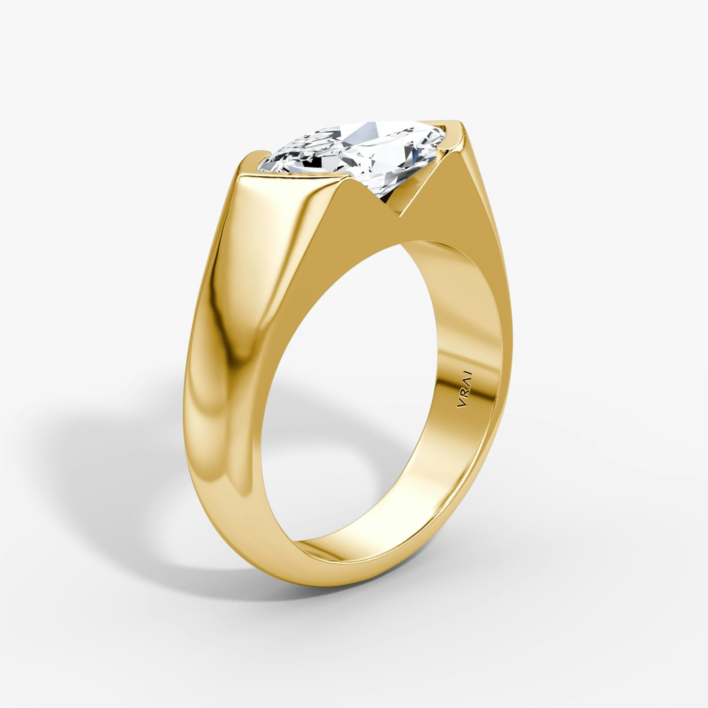 The Statement Signet | Marquise | 18k | Yellow Gold | bandAccent: Plain | diamondOrientation: vertical | caratWeight: other