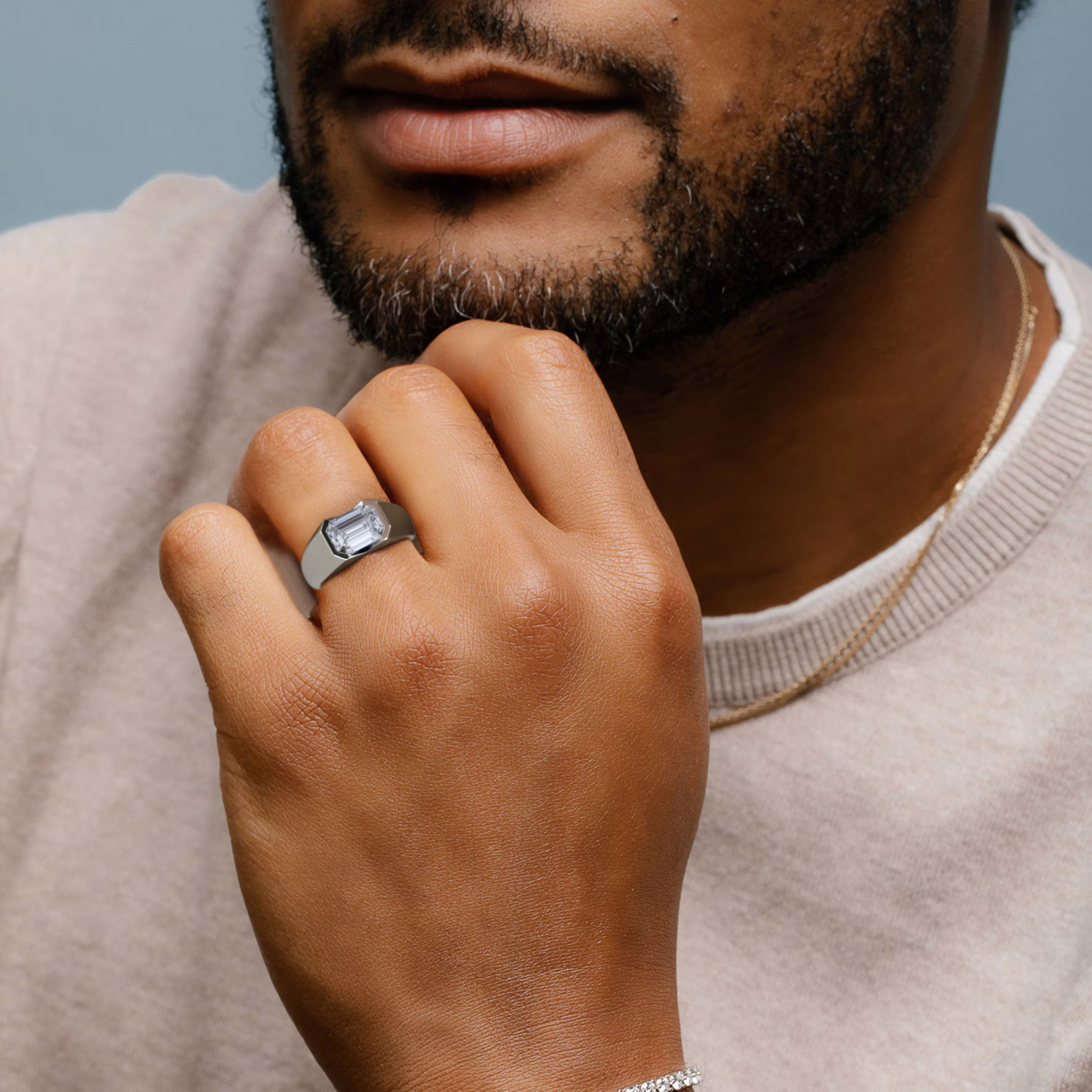 The Statement Signet | Radiant | 18k | White Gold | bandAccent: Plain | diamondOrientation: vertical | caratWeight: other