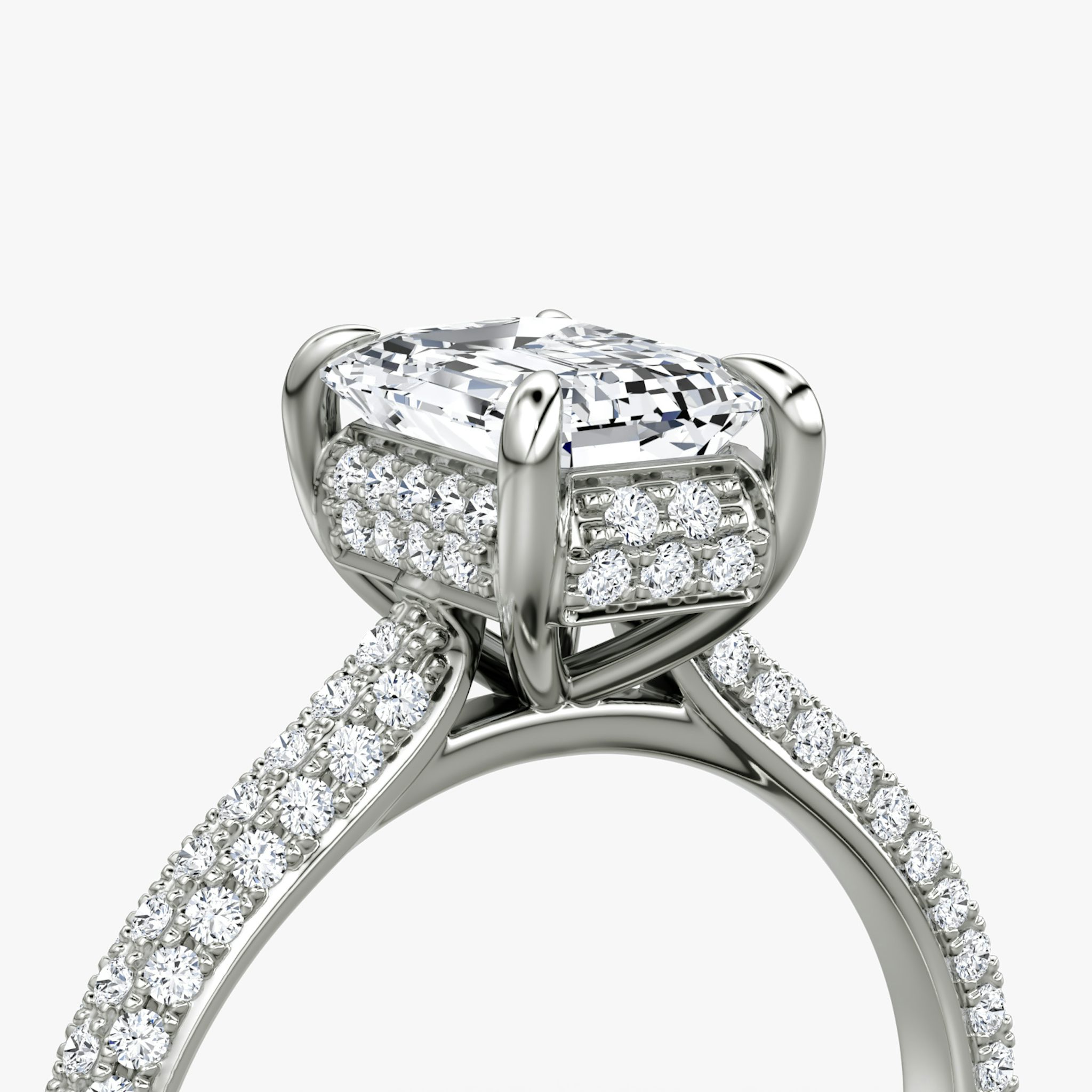 The Regal Pavé Dome | Emerald | Platinum | bandAccent: Pavé | diamondOrientation: vertical | caratWeight: other