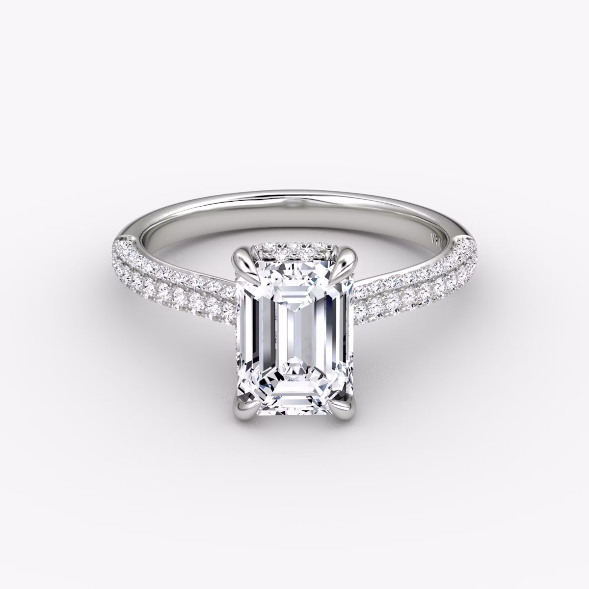 The Regal Pavé Dome | Emerald | 18k | White Gold | bandAccent: Pavé | diamondOrientation: vertical | caratWeight: other