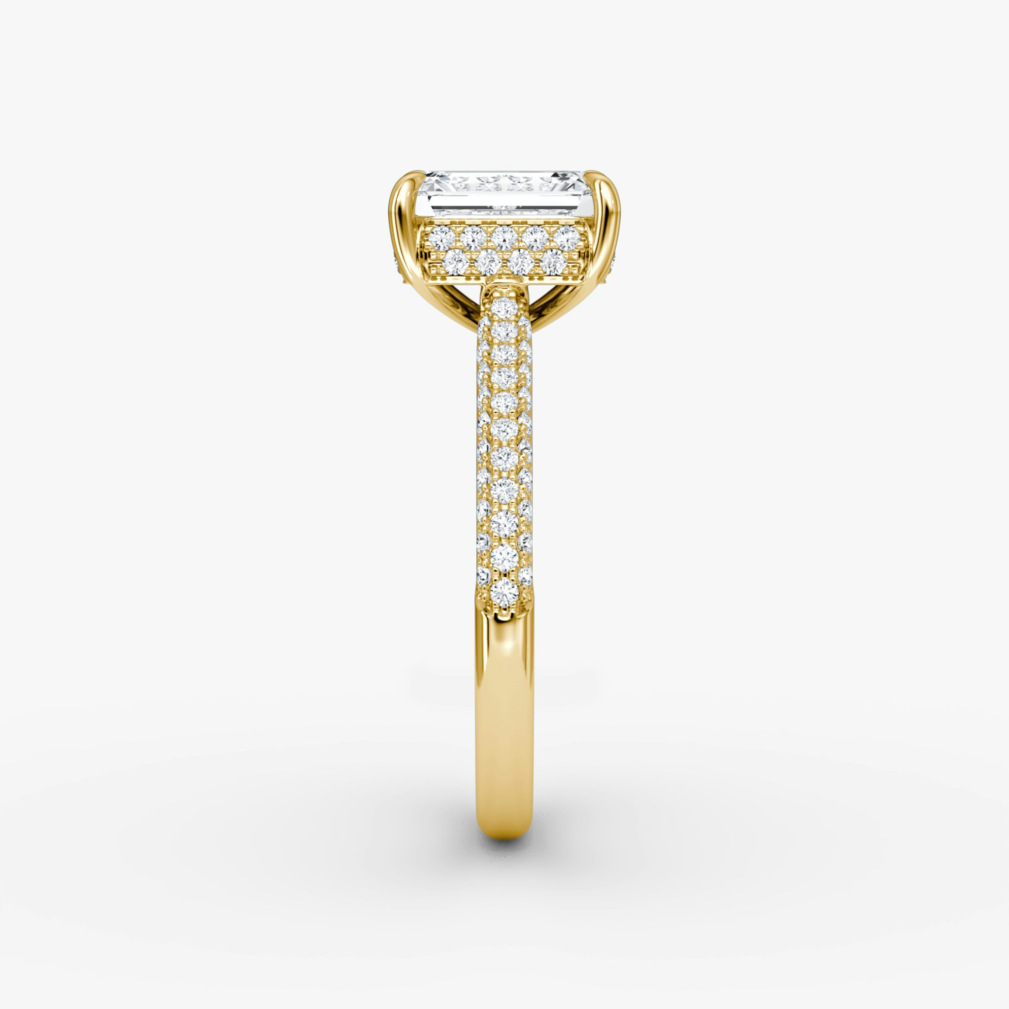 The Regal Pavé Dome | Emerald | 18k | Yellow Gold | bandAccent: Pavé | diamondOrientation: vertical | caratWeight: other