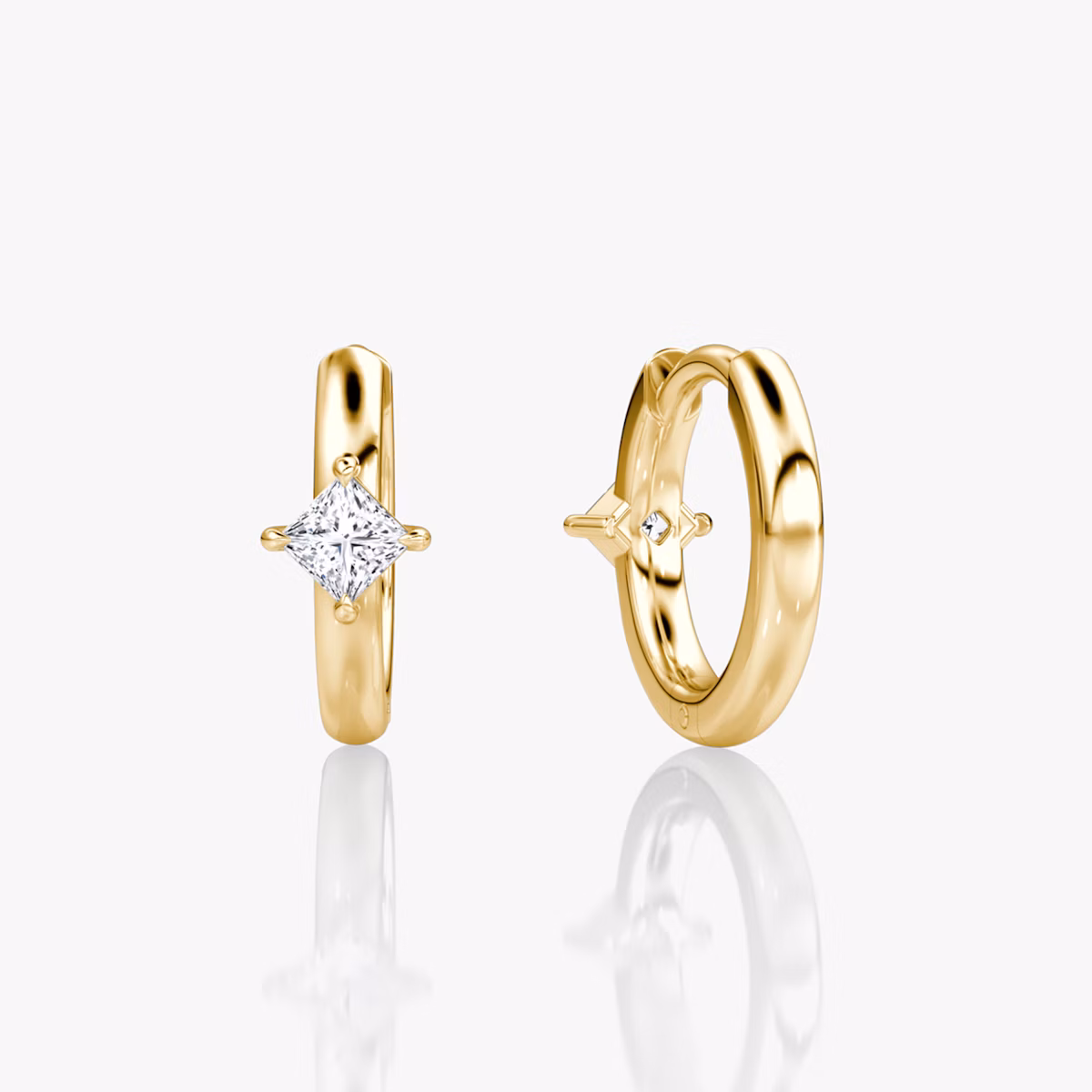 Solitaire Huggie Hoop | Princess | 14k | Yellow Gold