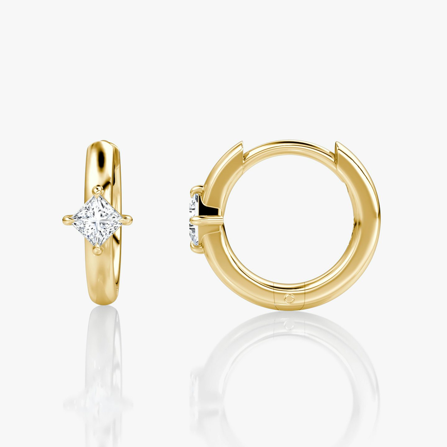 Solitaire Huggie Hoop | Princess | 14k | Yellow Gold