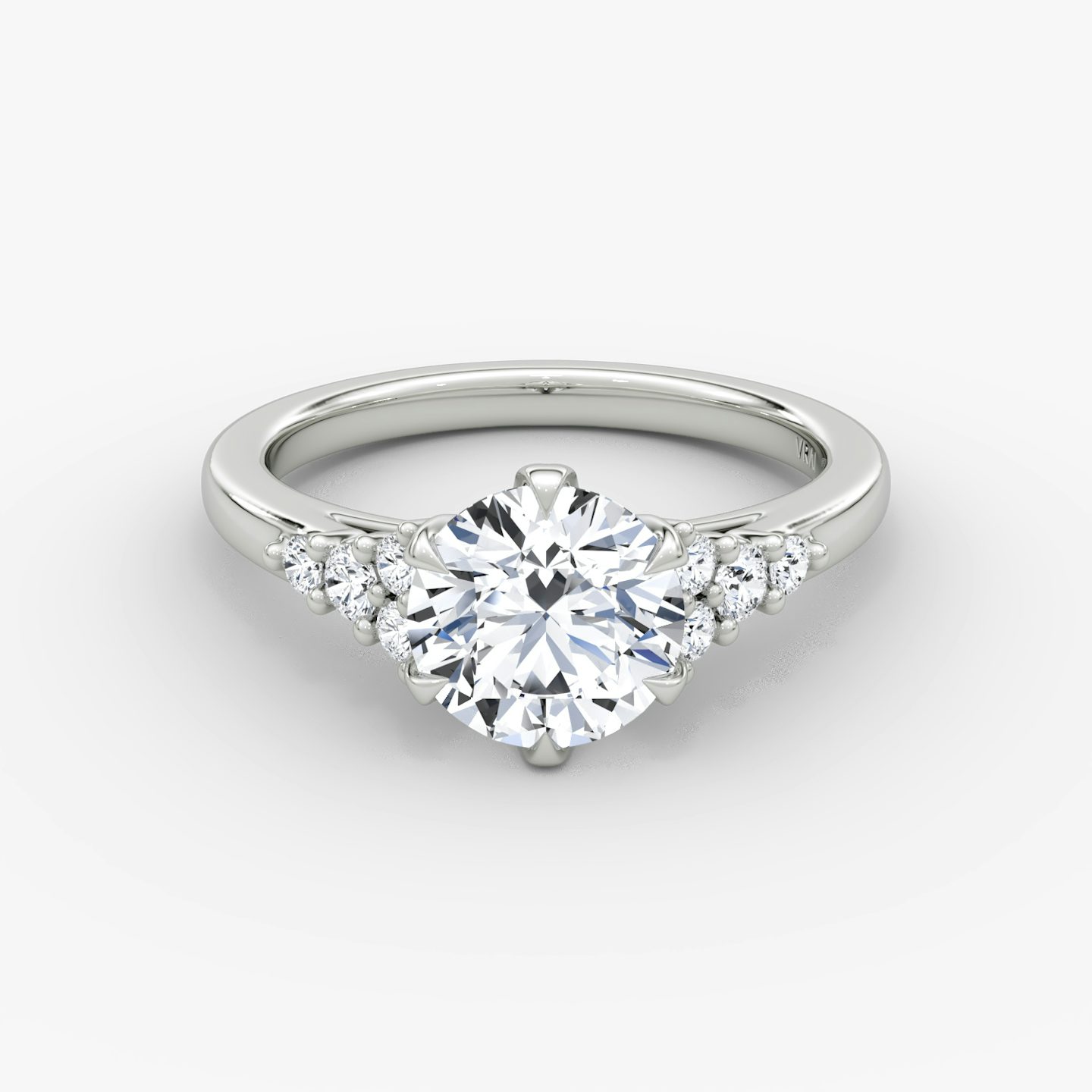 The Round Cluster Heirloom | Round Brilliant | Platinum | bandAccent: Plain | caratWeight: 1.0ct | diamondOrientation: vertical