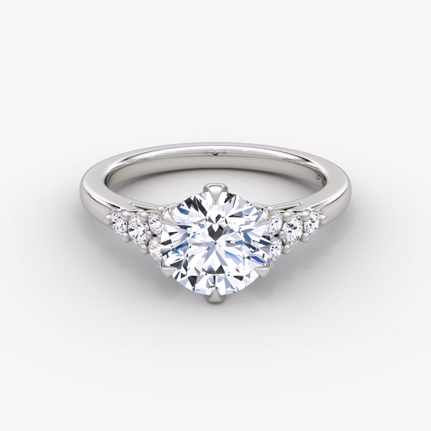 The Round Cluster Heirloom Round Brilliant | Platinum
