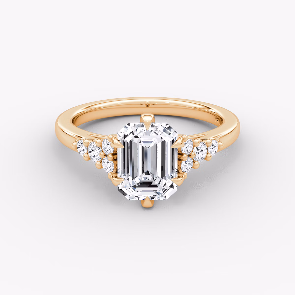 The Round Cluster Heirloom | Emerald | 14k | Rose Gold | bandAccent: Plain | diamondOrientation: vertical | caratWeight: other