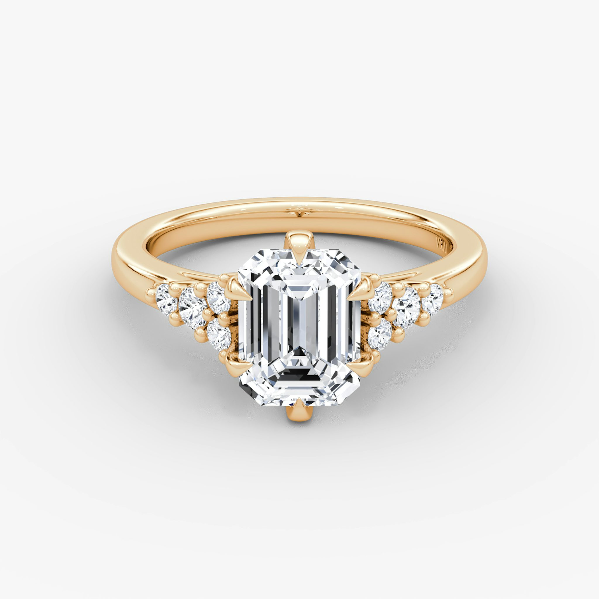 The Round Cluster Heirloom | Emerald | 14k | Roségold | bandAccent: Ohne Pavé-Besatz | diamondOrientation: vertical | caratWeight: other
