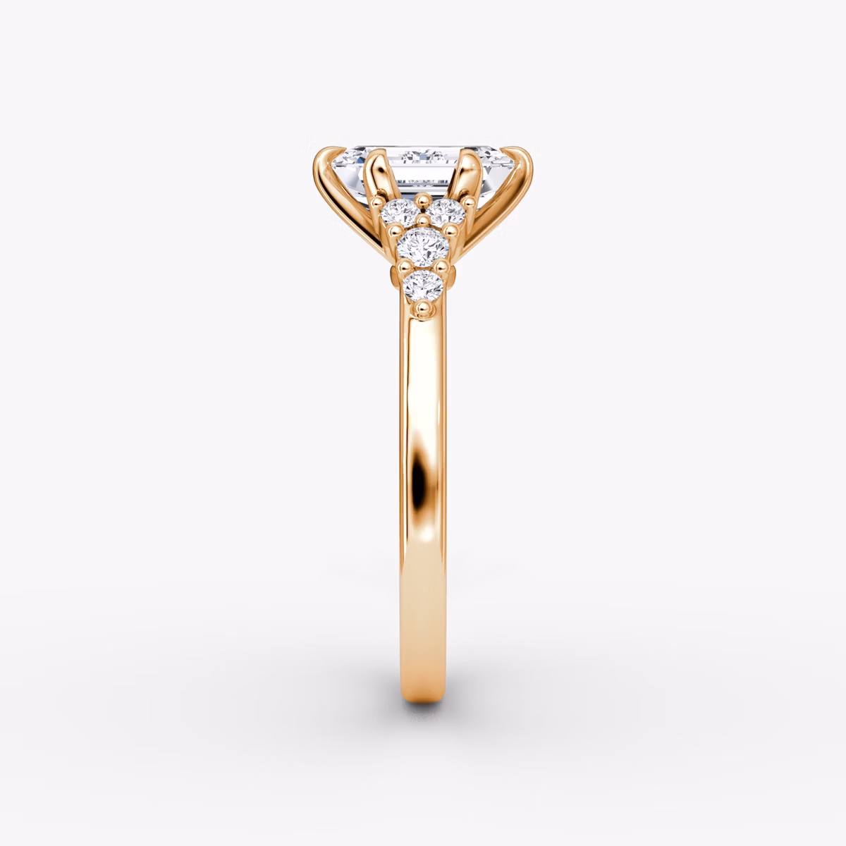 The Round Cluster Heirloom | Emerald | 14k | Rose Gold | bandAccent: Plain | diamondOrientation: vertical | caratWeight: other