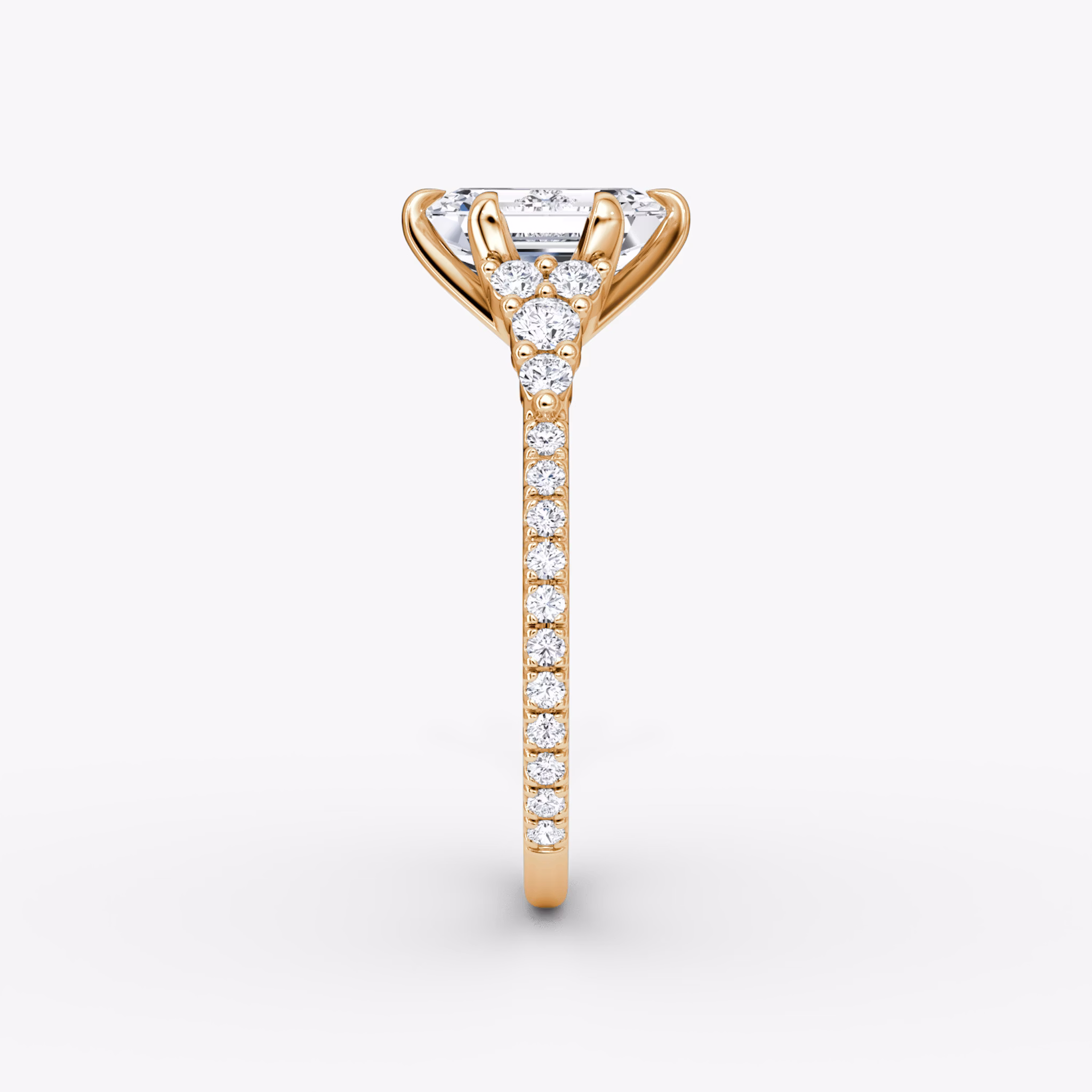 The Round Cluster Heirloom | Emerald | 14k | Roségold | bandAccent: Mit Pavé-Besatz | diamondOrientation: vertical | caratWeight: other