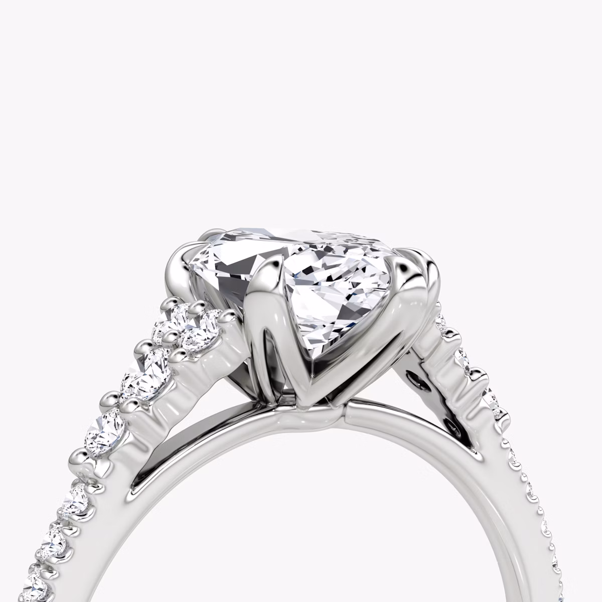 The Round Cluster Heirloom | Marquise | 18k | Weißgold | bandAccent: Mit Pavé-Besatz | diamondOrientation: vertical | caratWeight: other