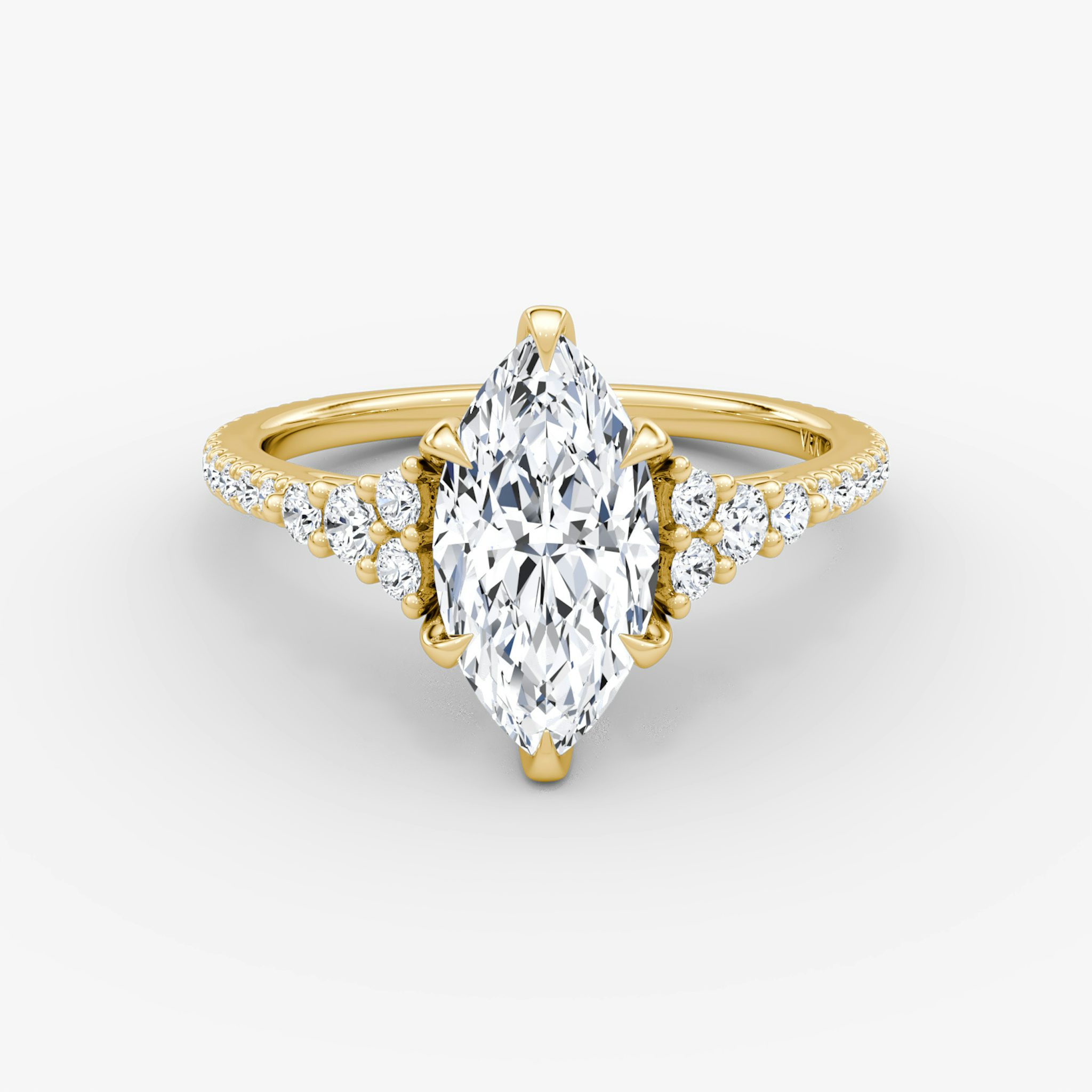 The Round Cluster Heirloom | Marquise | 18k | Gelbgold | bandAccent: Mit Pavé-Besatz | diamondOrientation: vertical | caratWeight: other