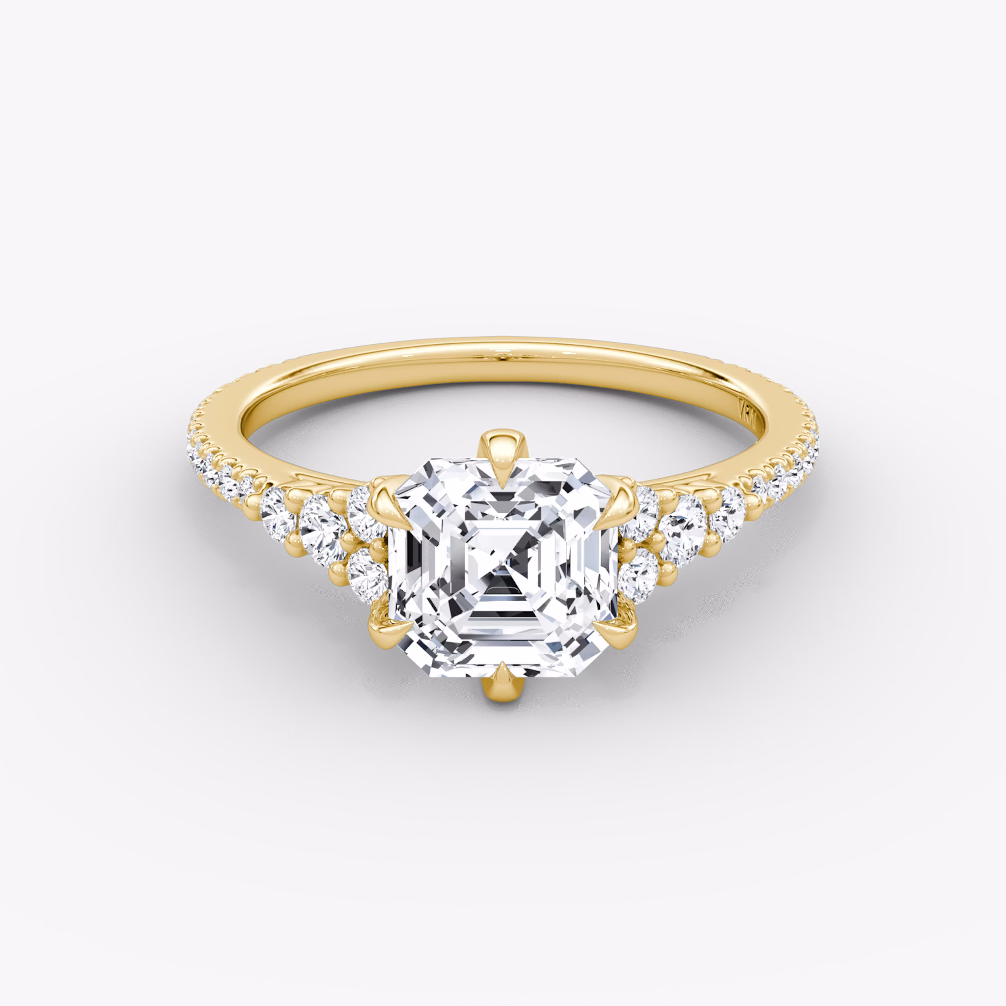 Anillo de compromiso Round Cluster Heirloom | Asscher | 18k | Oro amarillo | bandAccent: Pavé | diamondOrientation: vertical | caratWeight: other