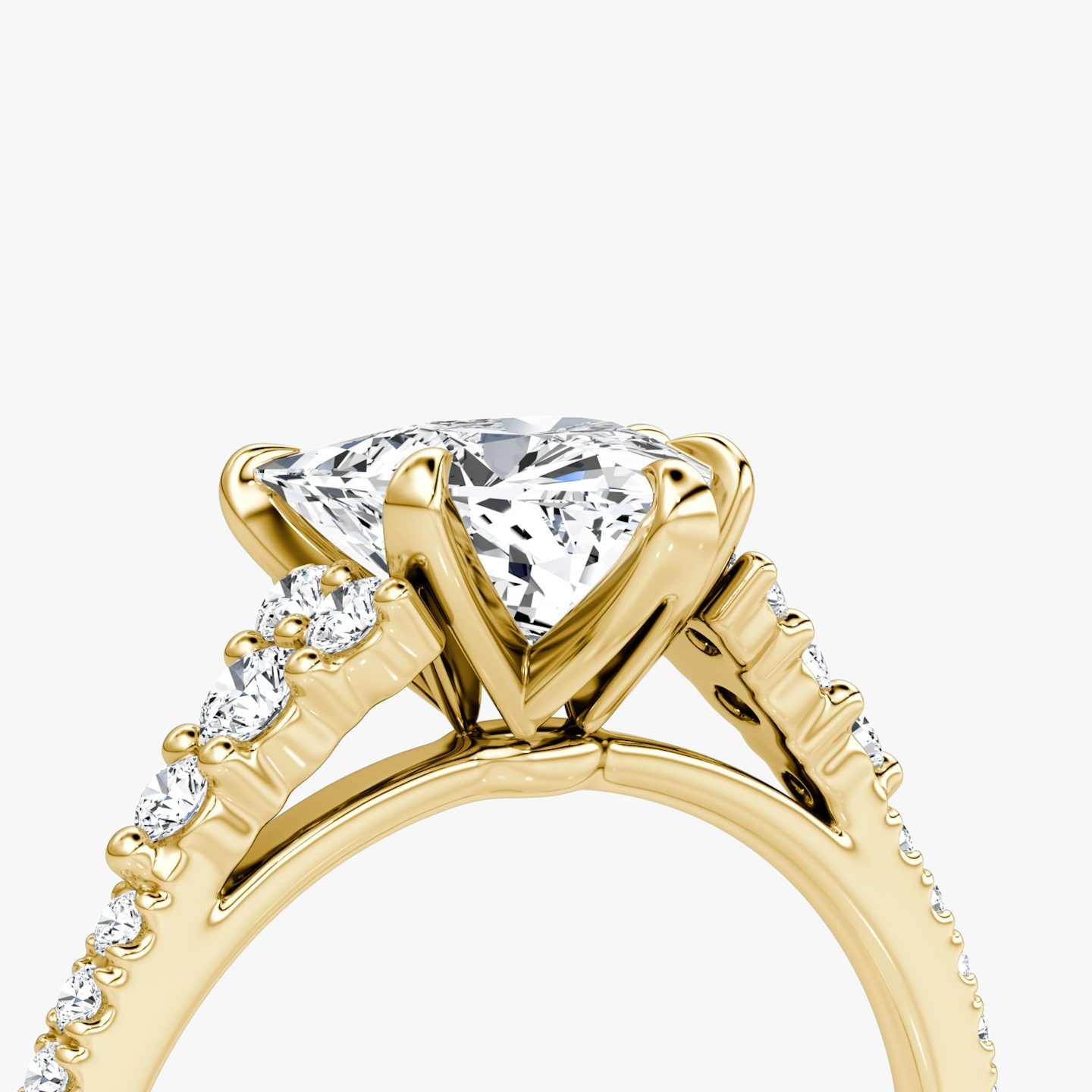 The Round Cluster Heirloom | Trillion | 18k | Yellow Gold | bandAccent: Pavé | diamondOrientation: vertical | caratWeight: other