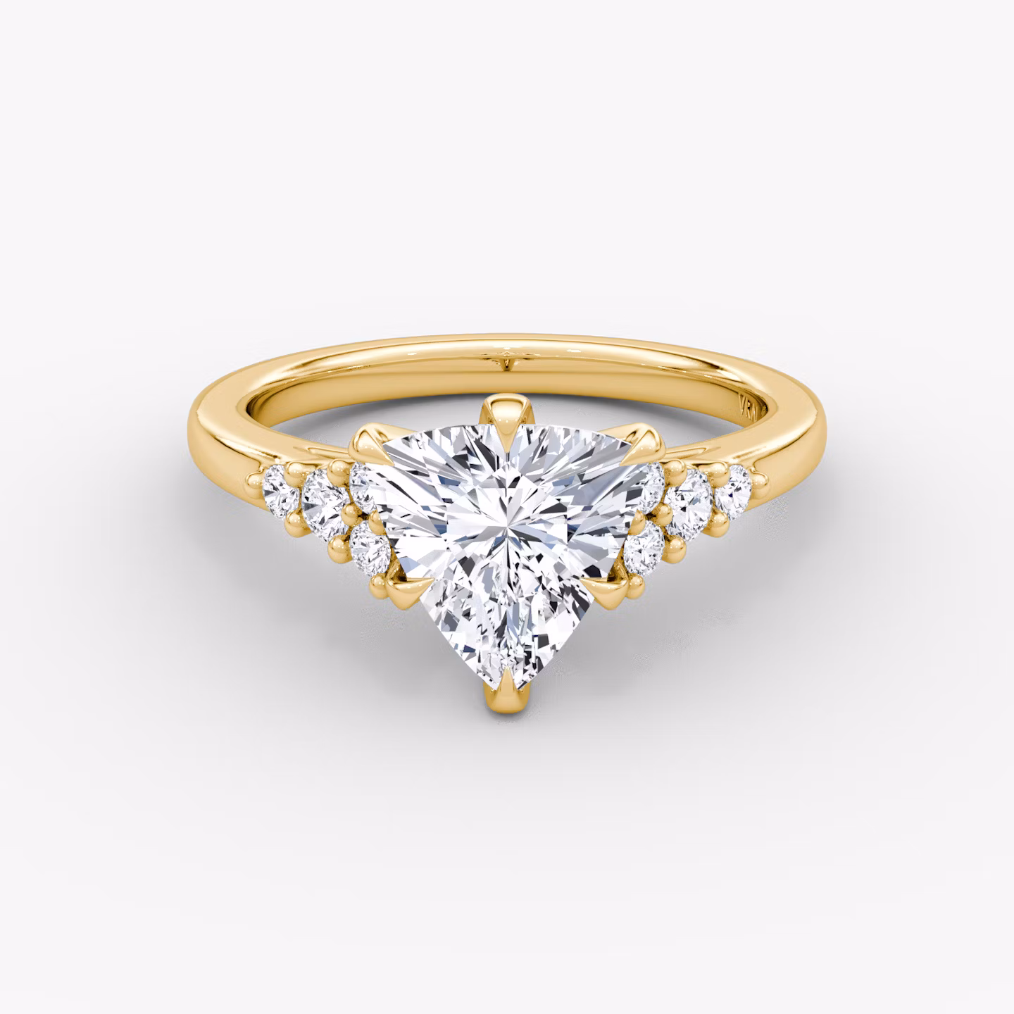 The Round Cluster Heirloom | Trillion | 18k | Yellow Gold | bandAccent: Plain | diamondOrientation: vertical | caratWeight: other