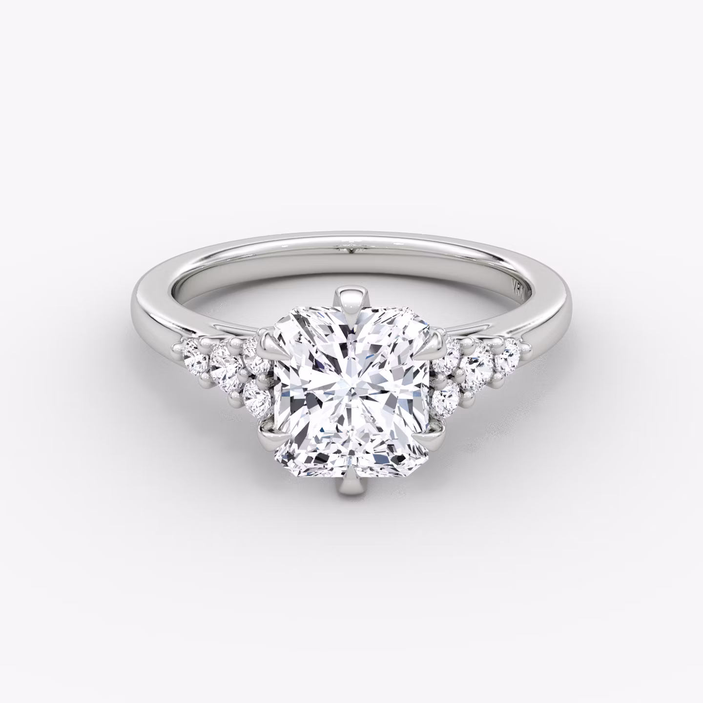 The Round Cluster Heirloom | Radiant | 18k | White Gold | bandAccent: Plain | diamondOrientation: vertical | caratWeight: other