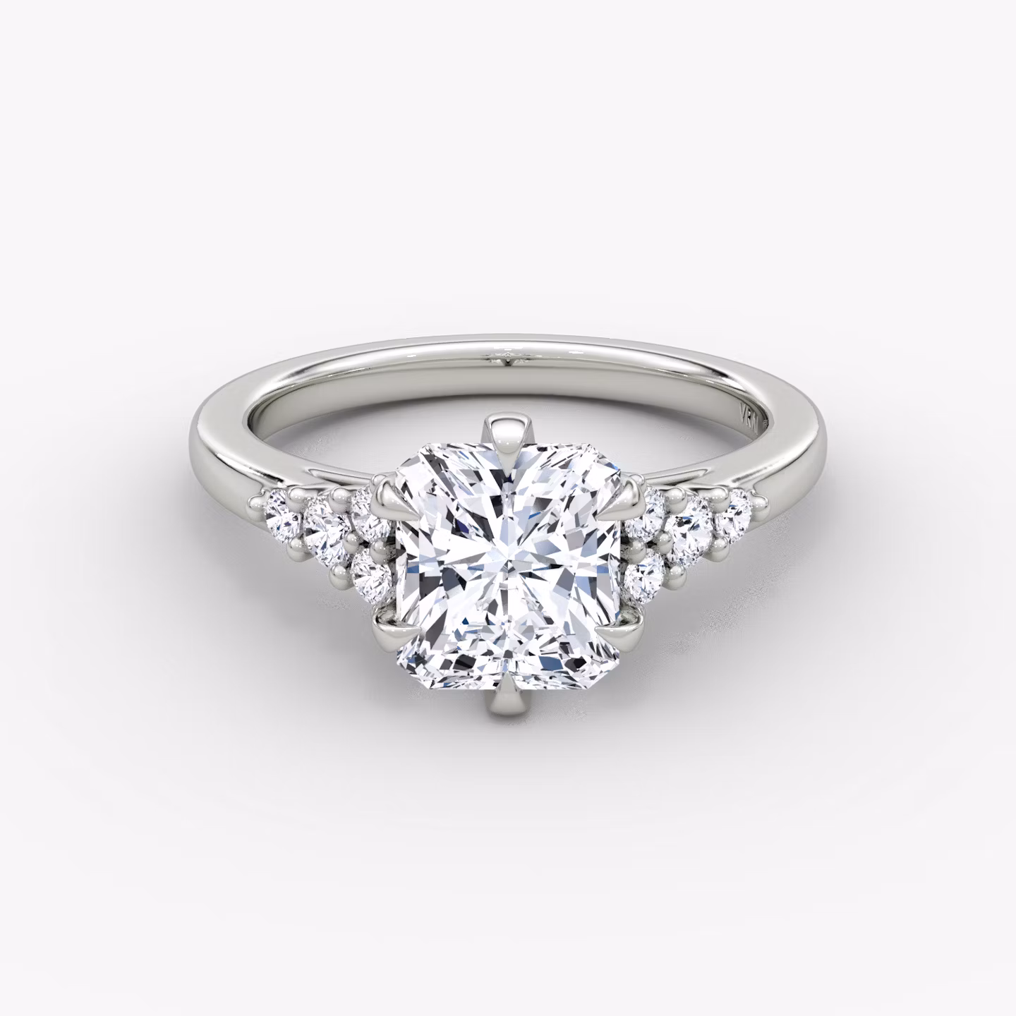 The Round Cluster Heirloom Radiant | Platinum