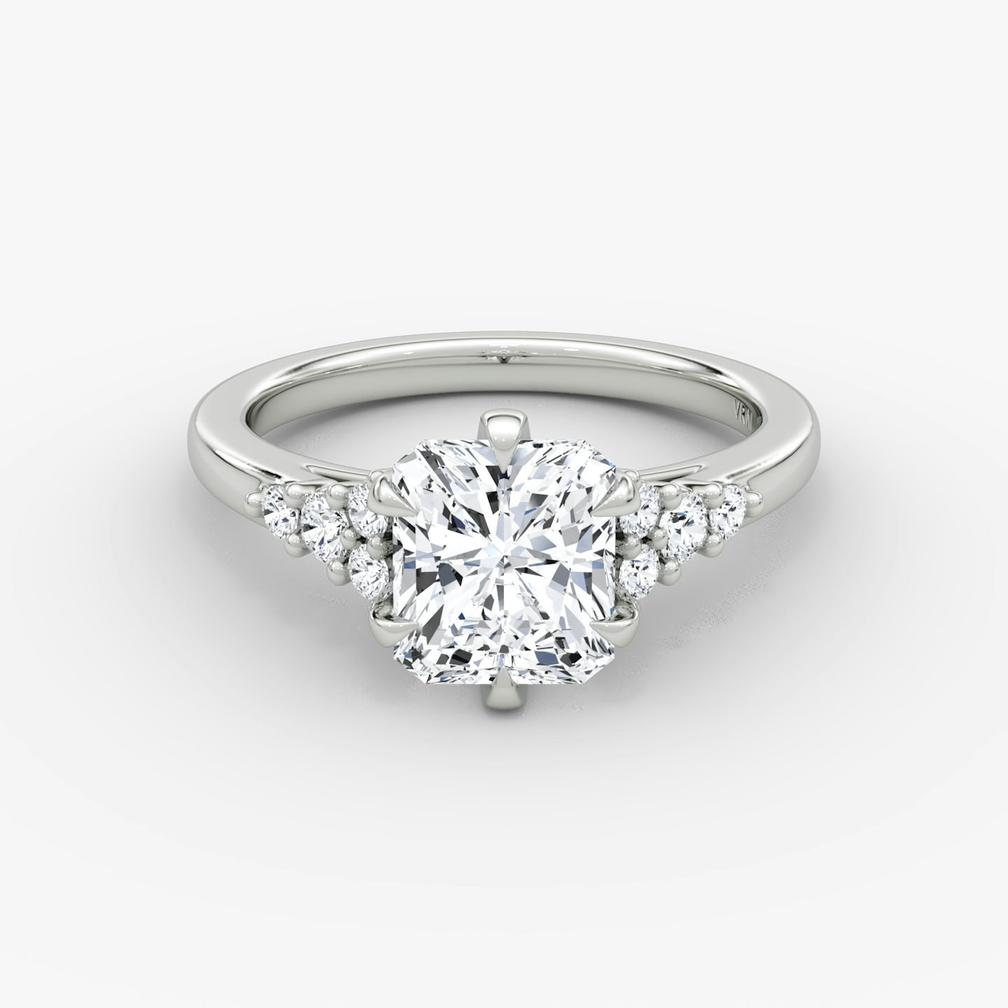The Round Cluster Heirloom | Radiant | Platinum | bandAccent: Plain | diamondOrientation: vertical | caratWeight: other
