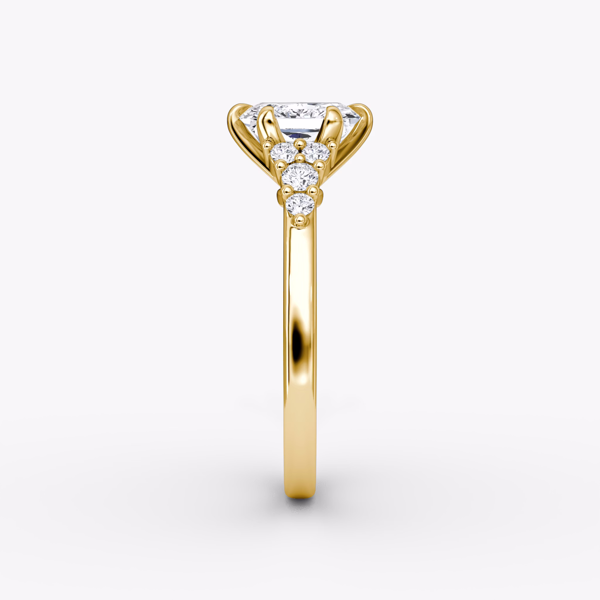 The Round Cluster Heirloom | Radiant | 18k | Yellow Gold | bandAccent: Plain | diamondOrientation: vertical | caratWeight: other
