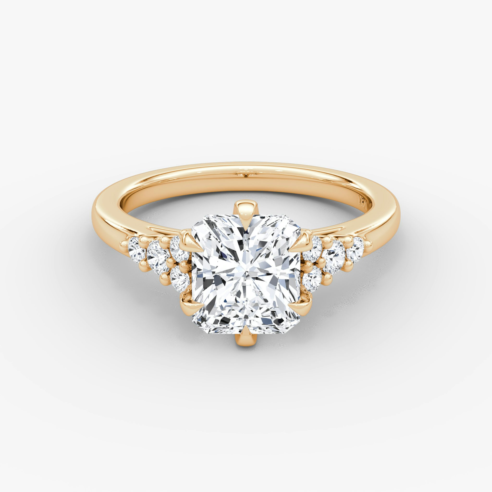 The Round Cluster Heirloom | Radiant | 14k | Roségold | bandAccent: Ohne Pavé-Besatz | diamondOrientation: vertical | caratWeight: other