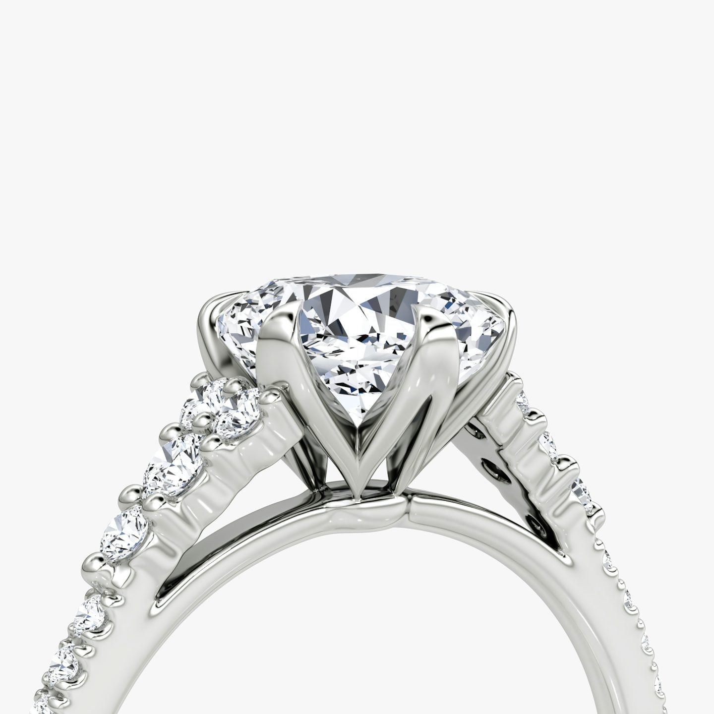 The Round Cluster Heirloom | Cushion | 18k | White Gold | bandAccent: Pavé | diamondOrientation: vertical | caratWeight: other