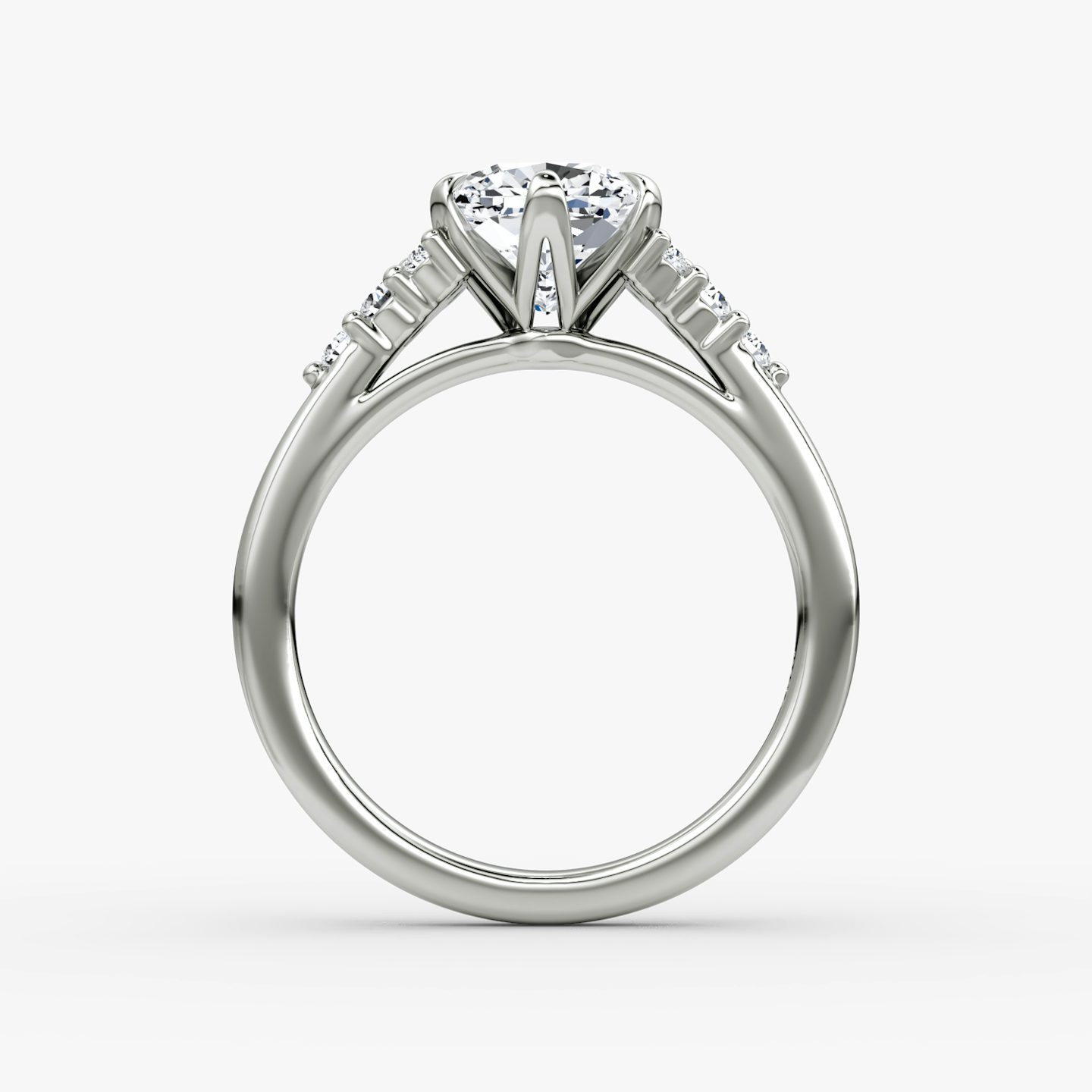 The Round Cluster Heirloom | Cushion | 18k | White Gold | bandAccent: Plain | diamondOrientation: vertical | caratWeight: other