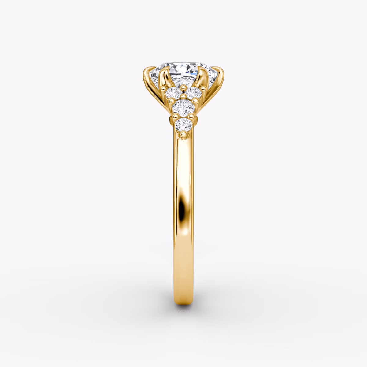 The Round Cluster Heirloom | Cushion | 18k | Yellow Gold | bandAccent: Plain | diamondOrientation: vertical | caratWeight: other