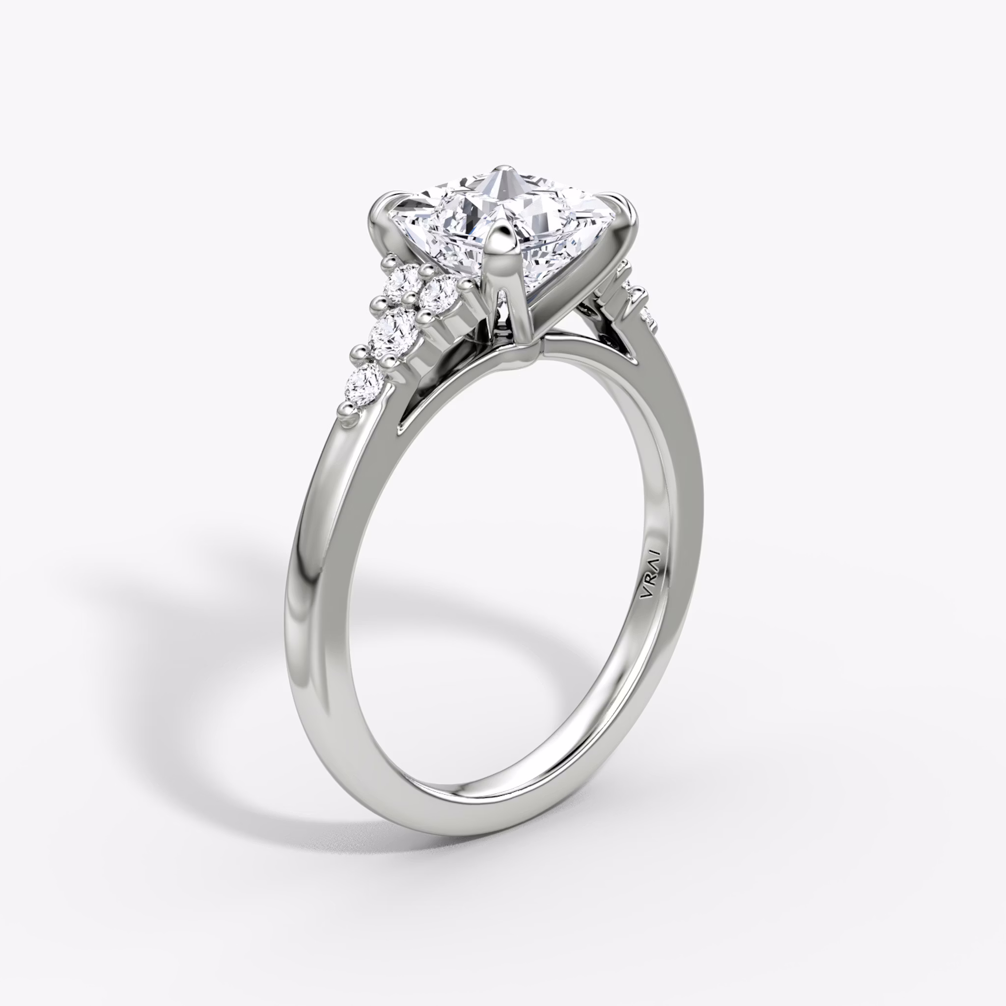 The Round Cluster Heirloom | Princess | 18k | White Gold | bandAccent: Plain | diamondOrientation: vertical | caratWeight: other