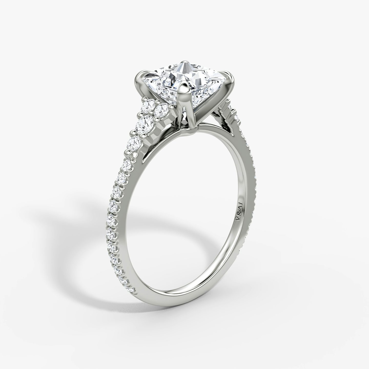 The Round Cluster Heirloom | Princess | Platinum | bandAccent: Pavé | diamondOrientation: vertical | caratWeight: other