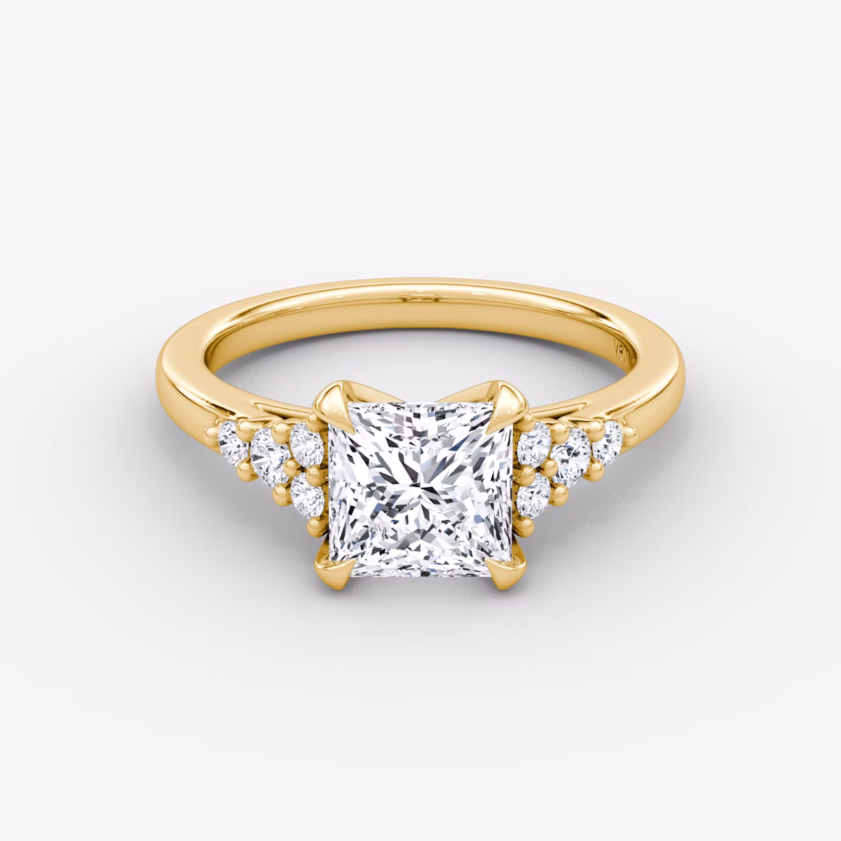 The Round Cluster Heirloom | Princess | 18k | Yellow Gold | bandAccent: Plain | diamondOrientation: vertical | caratWeight: other