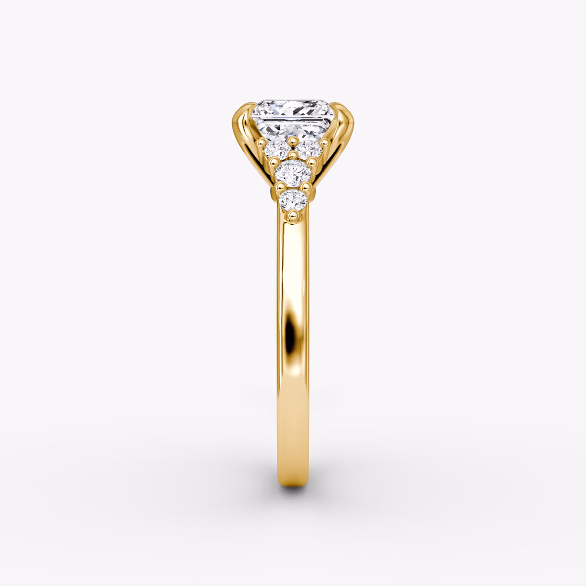 The Round Cluster Heirloom | Princess | 18k | Yellow Gold | bandAccent: Plain | diamondOrientation: vertical | caratWeight: other