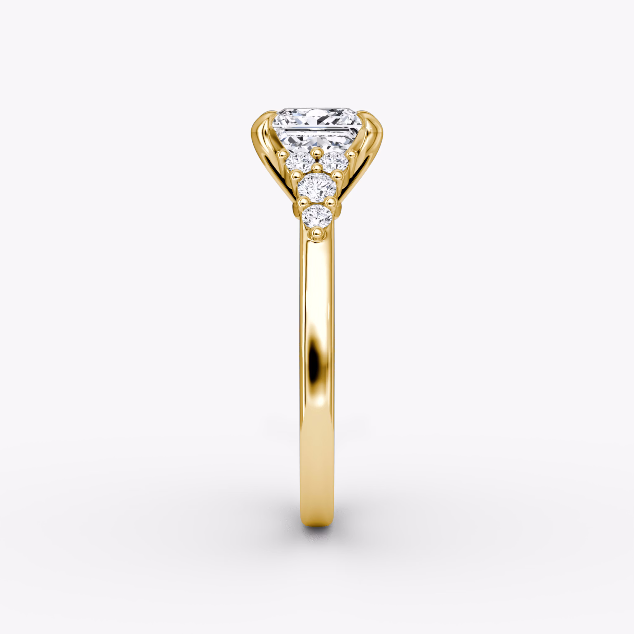 The Round Cluster Heirloom | Princess | 18k | Yellow Gold | bandAccent: Plain | diamondOrientation: vertical | caratWeight: other
