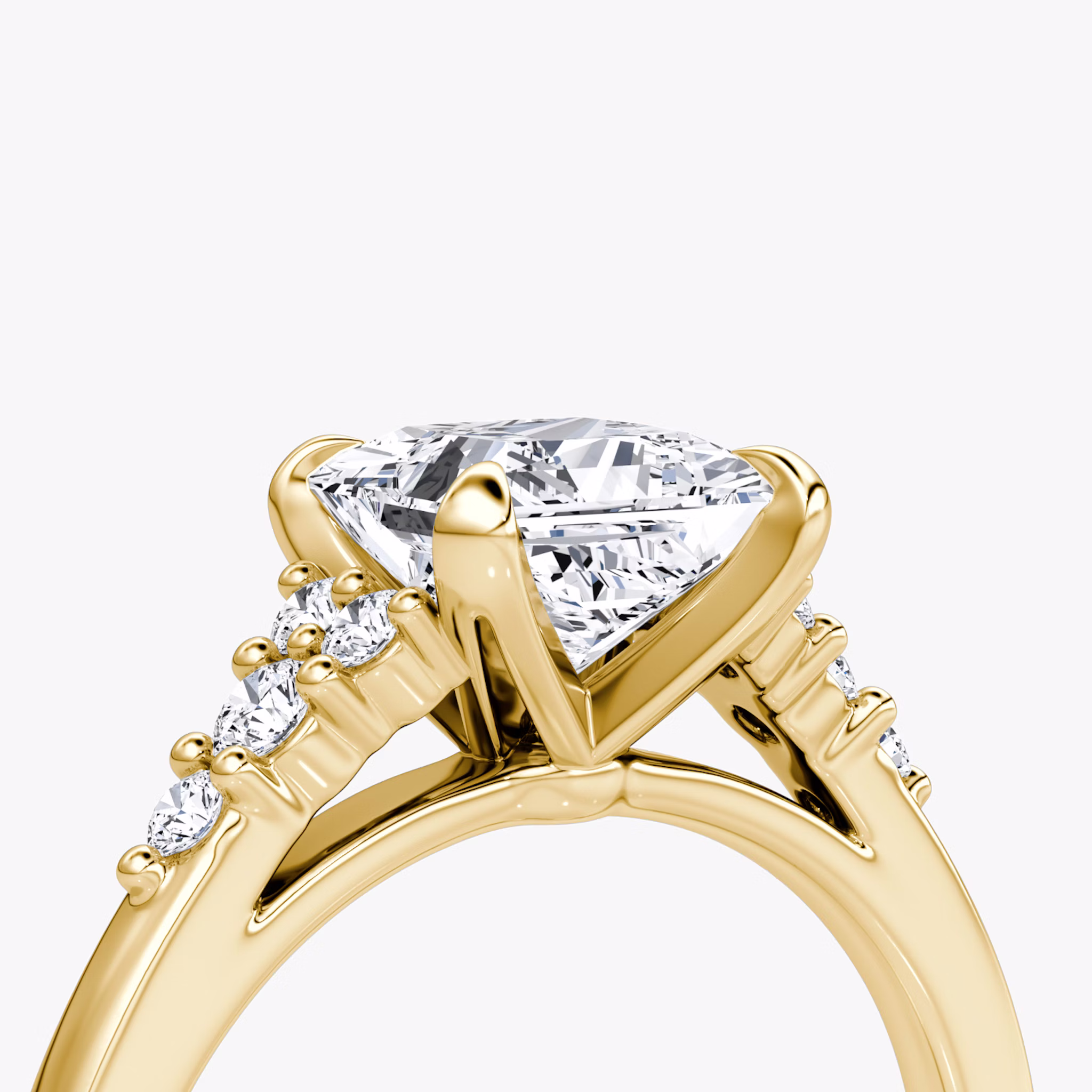 The Round Cluster Heirloom | Princess | 18k | Yellow Gold | bandAccent: Plain | diamondOrientation: vertical | caratWeight: other