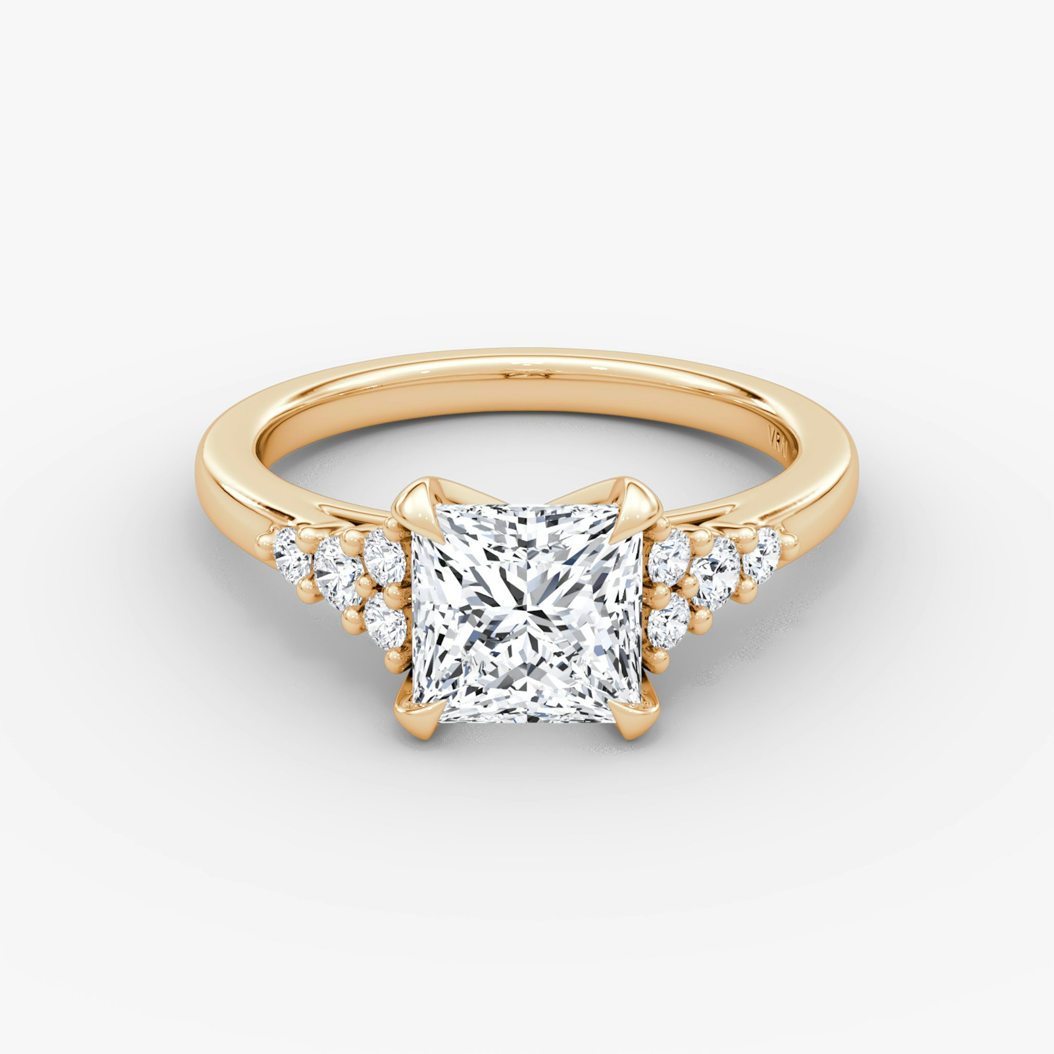 The Round Cluster Heirloom | Princess | 14k | Roségold | bandAccent: Ohne Pavé-Besatz | diamondOrientation: vertical | caratWeight: other