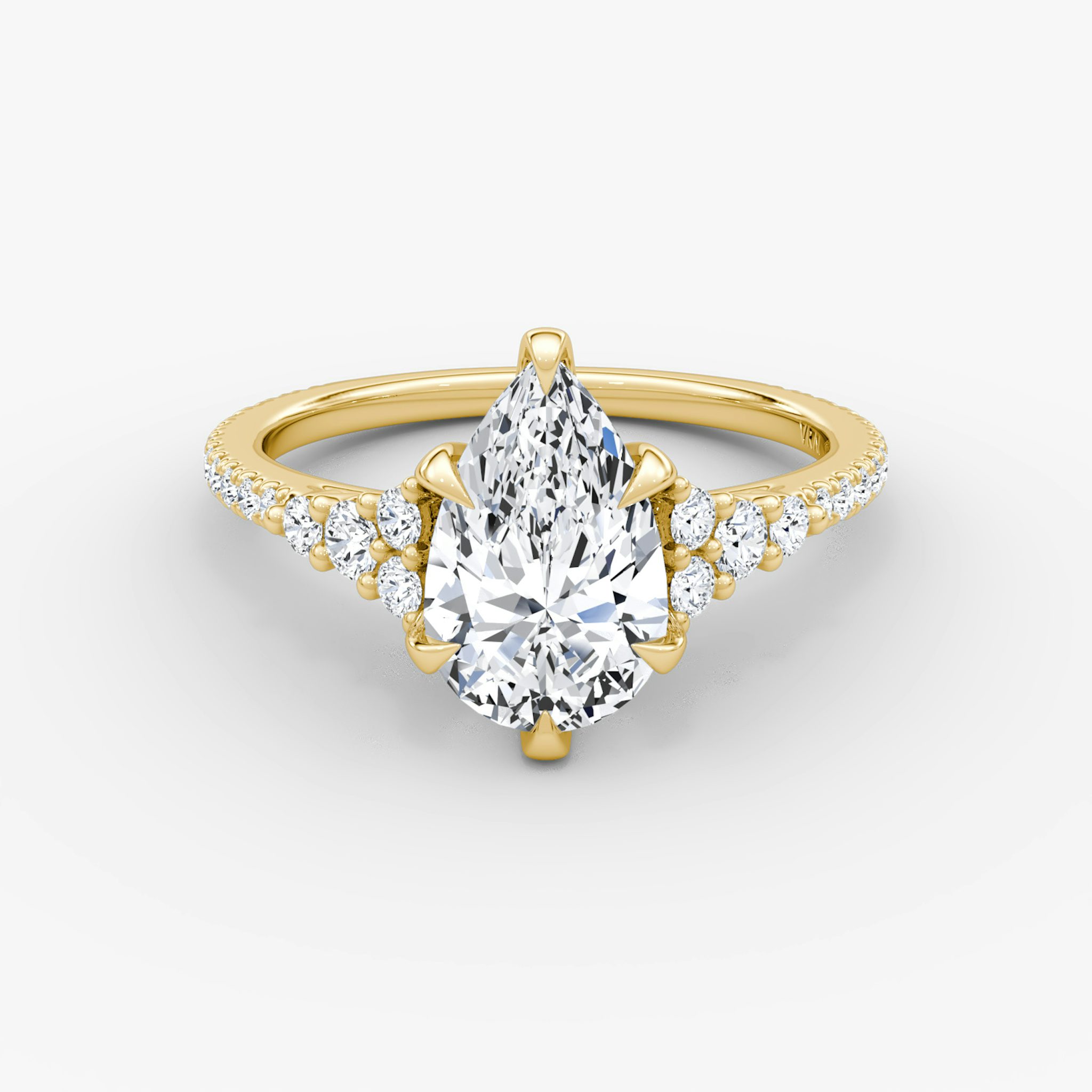 The Round Cluster Heirloom | Tropfen | 18k | Gelbgold | bandAccent: Mit Pavé-Besatz | diamondOrientation: vertical | caratWeight: other
