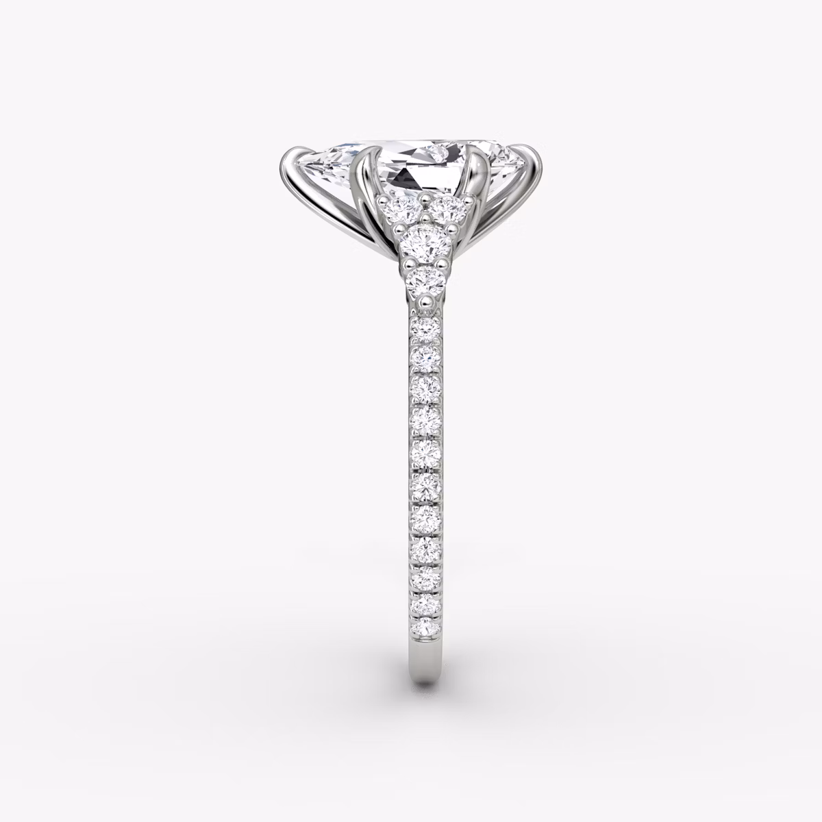 The Round Cluster Heirloom | Pear | 18k | White Gold | bandAccent: Pavé | diamondOrientation: vertical | caratWeight: other
