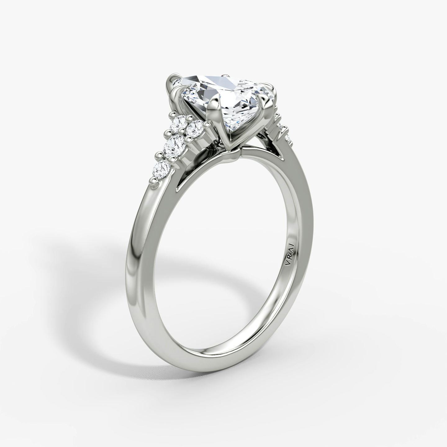 The Round Cluster Heirloom | Pear | Platinum | bandAccent: Plain | diamondOrientation: vertical | caratWeight: other