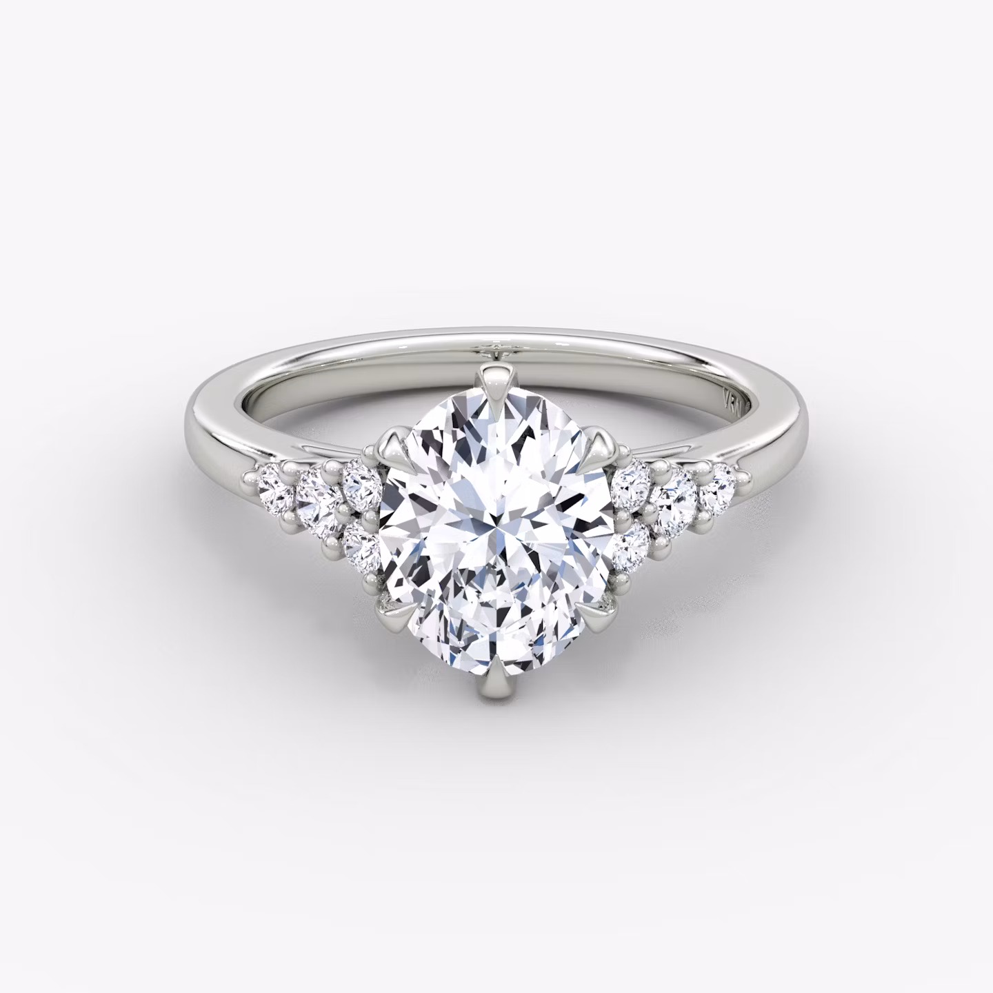 The Round Cluster Heirloom Oval | Platinum