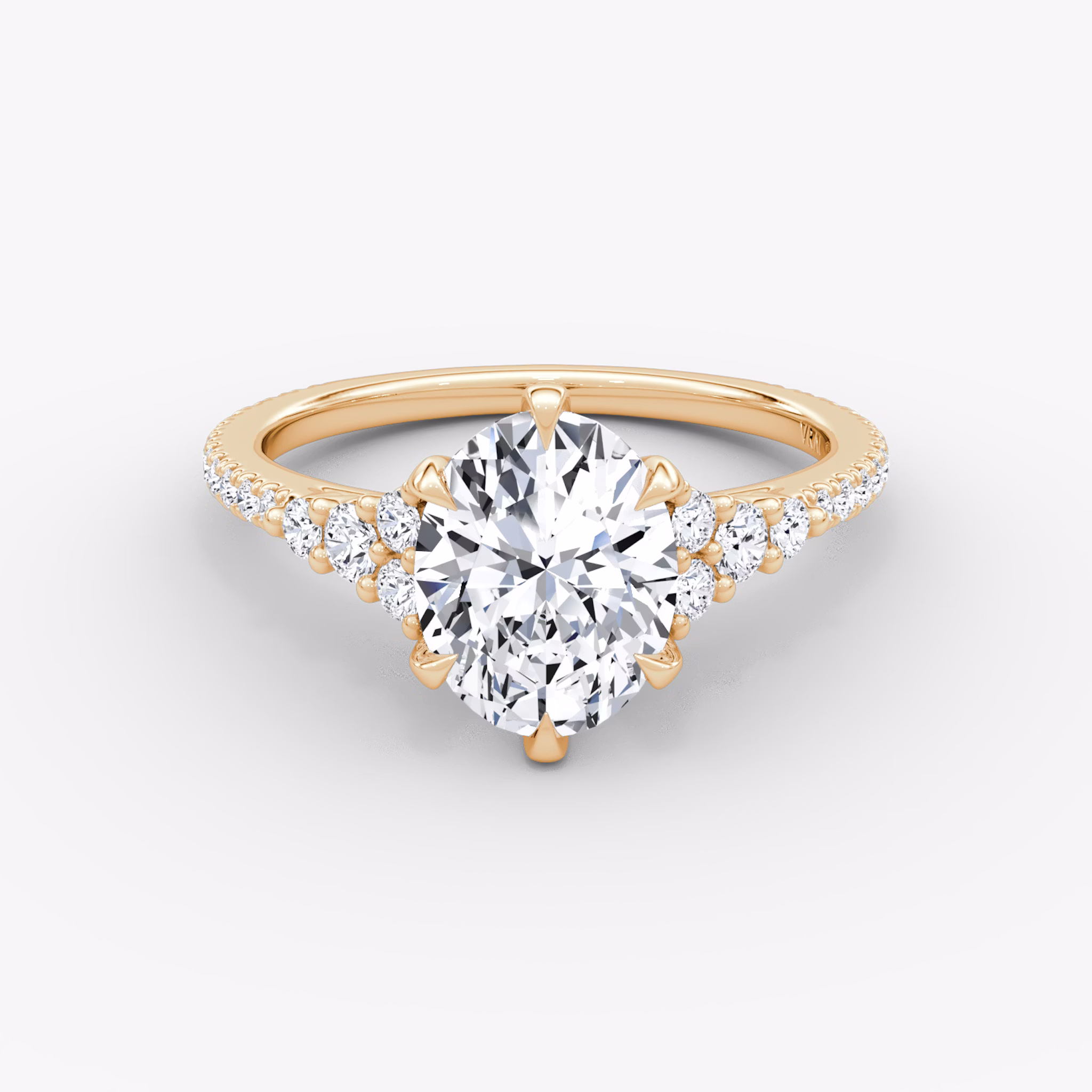 The Round Cluster Heirloom | Oval | 14k | Roségold | bandAccent: Mit Pavé-Besatz | diamondOrientation: vertical | caratWeight: other