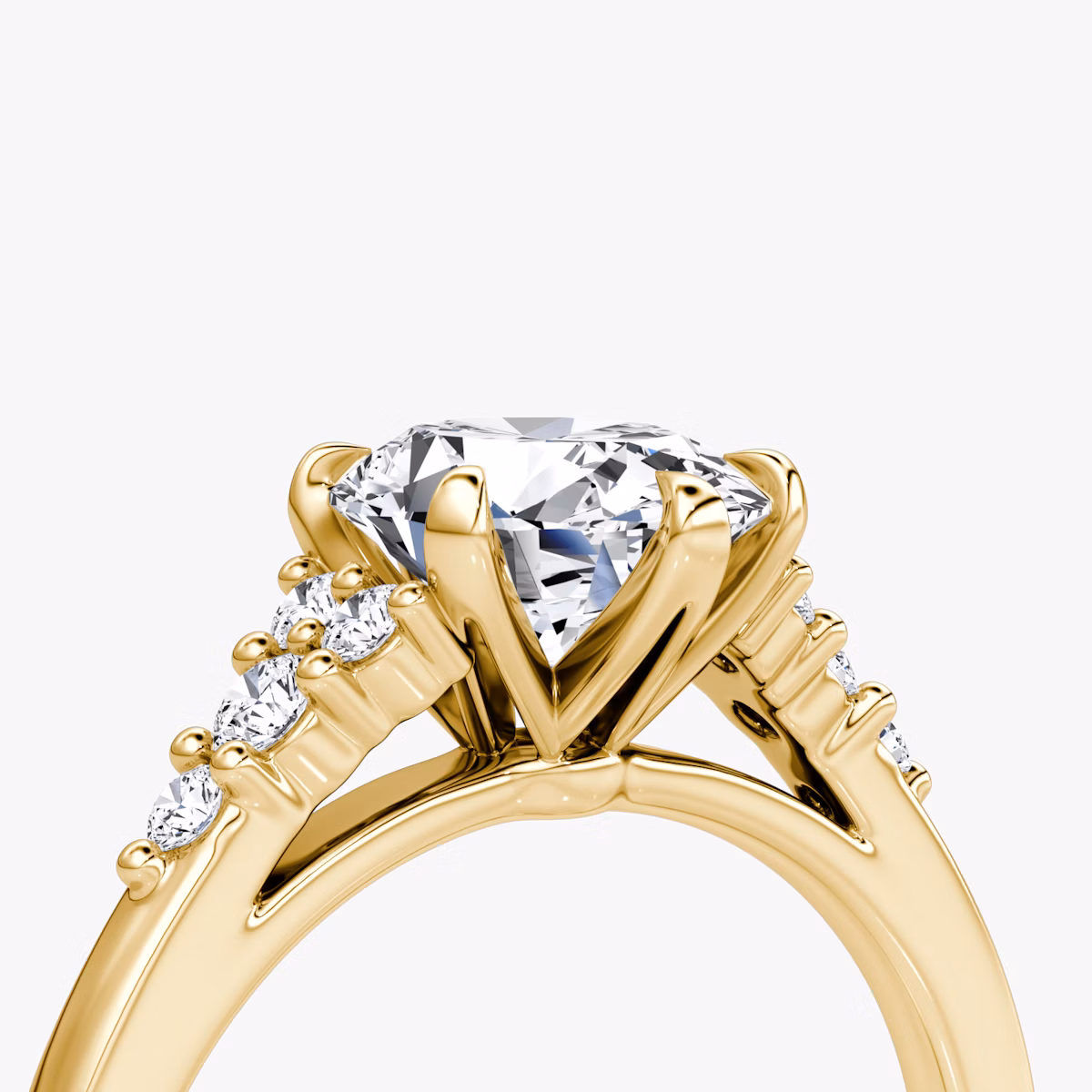 The Round Cluster Heirloom | Oval | 18k | Yellow Gold | bandAccent: Plain | diamondOrientation: vertical | caratWeight: other