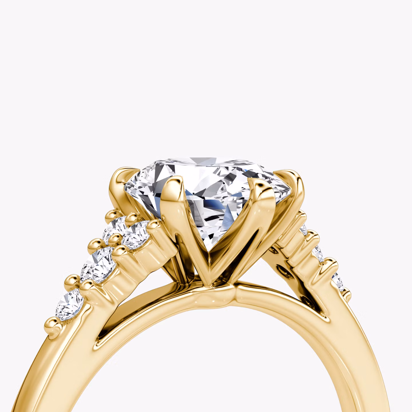 The Round Cluster Heirloom | Oval | 18k | Yellow Gold | bandAccent: Plain | diamondOrientation: vertical | caratWeight: other