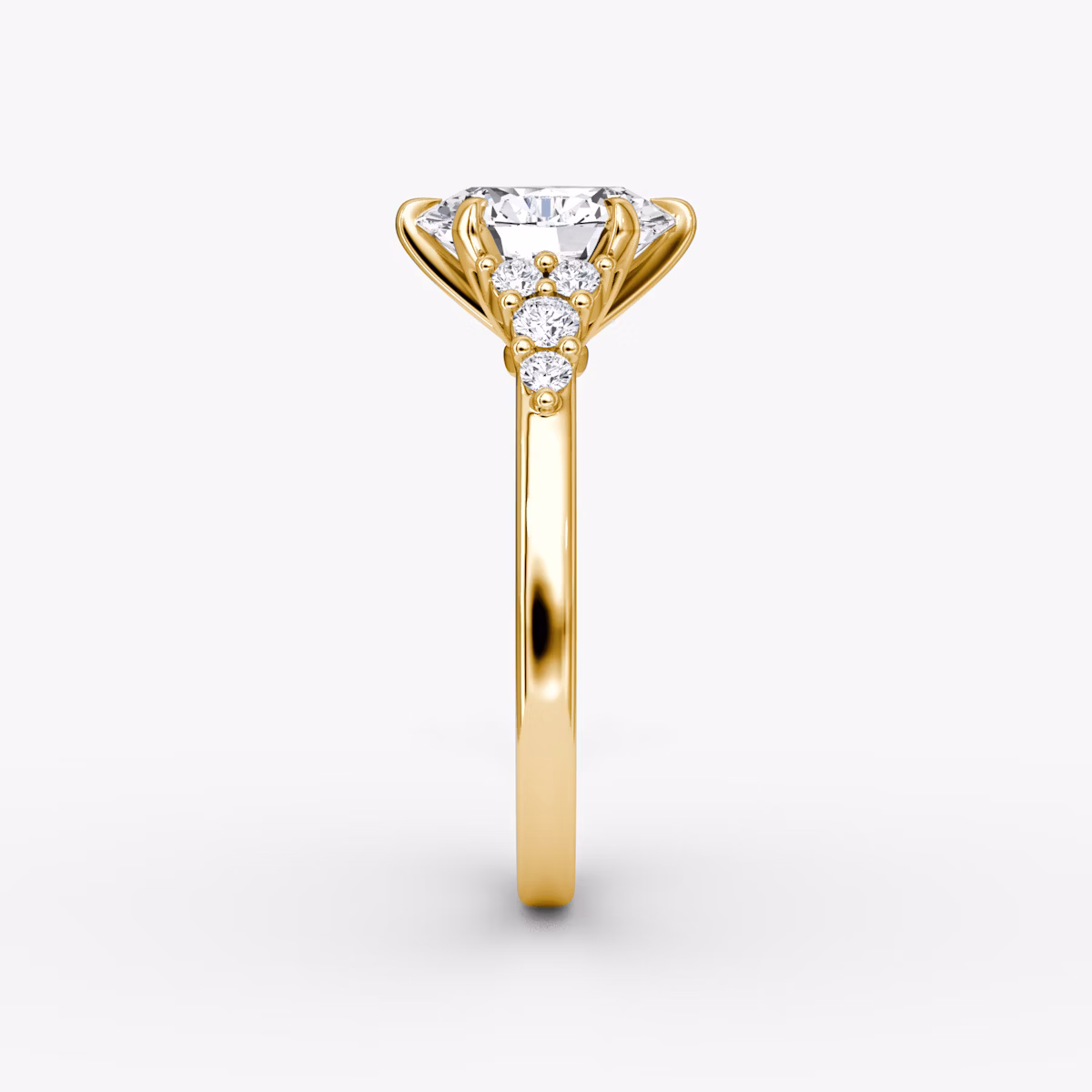 The Round Cluster Heirloom | Oval | 18k | Yellow Gold | bandAccent: Plain | diamondOrientation: vertical | caratWeight: other