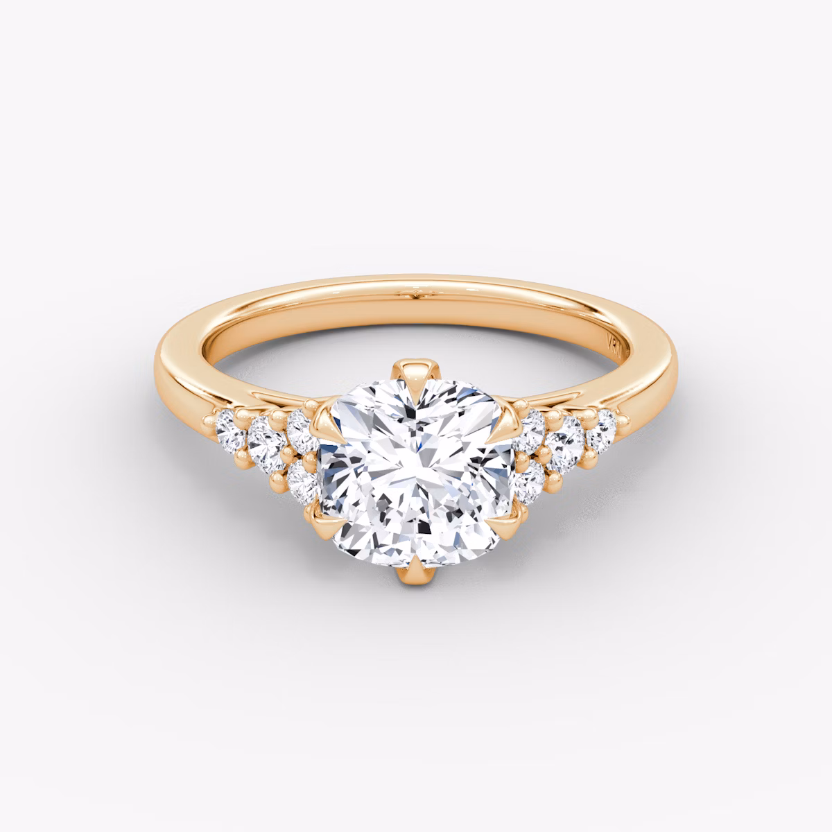 Anillo de compromiso Round Cluster Heirloom | Cojín | 14k | Oro rosa | bandAccent: Simple | diamondOrientation: vertical | caratWeight: other