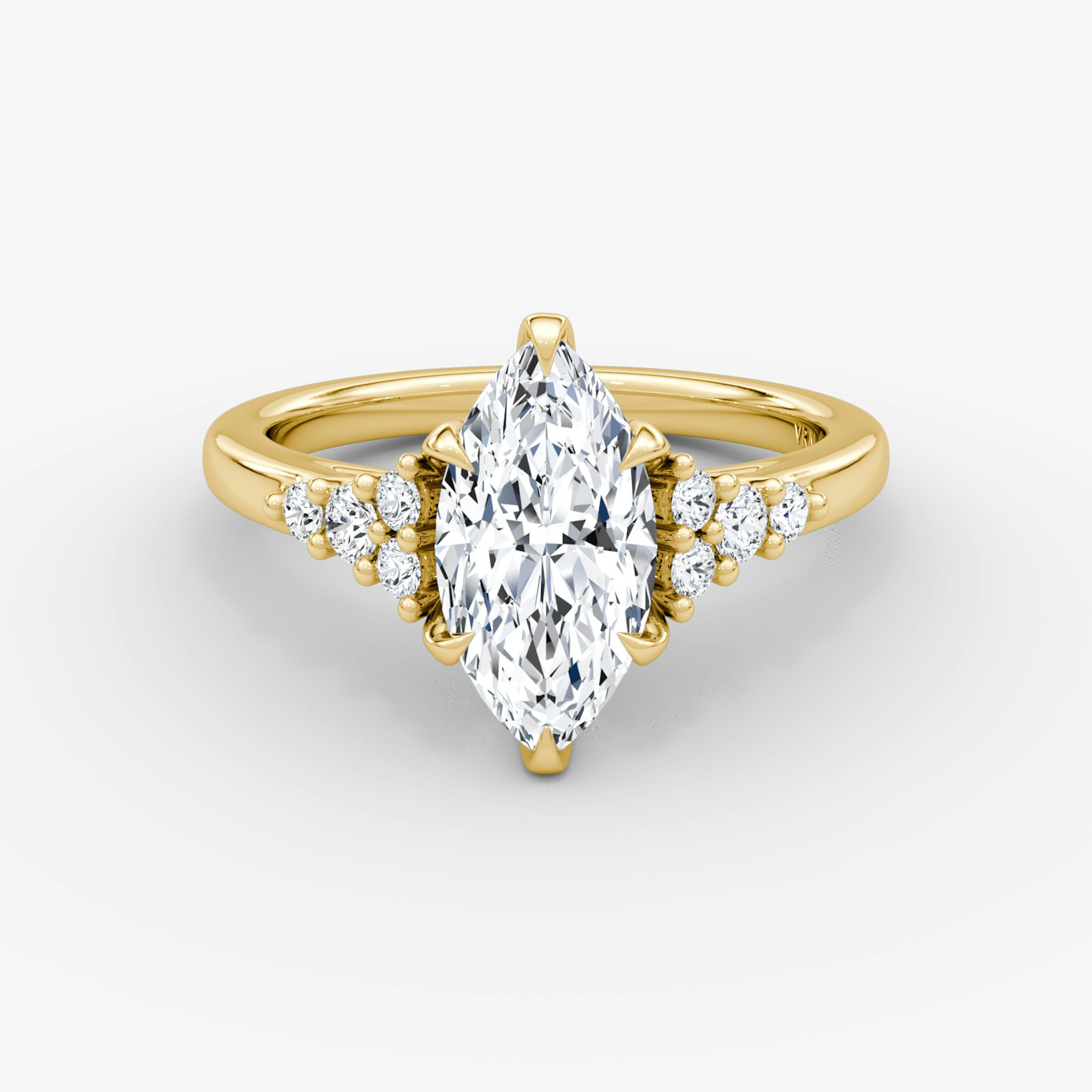 The Round Cluster Heirloom | Marquise | 18k | Gelbgold | bandAccent: Ohne Pavé-Besatz | diamondOrientation: vertical | caratWeight: other