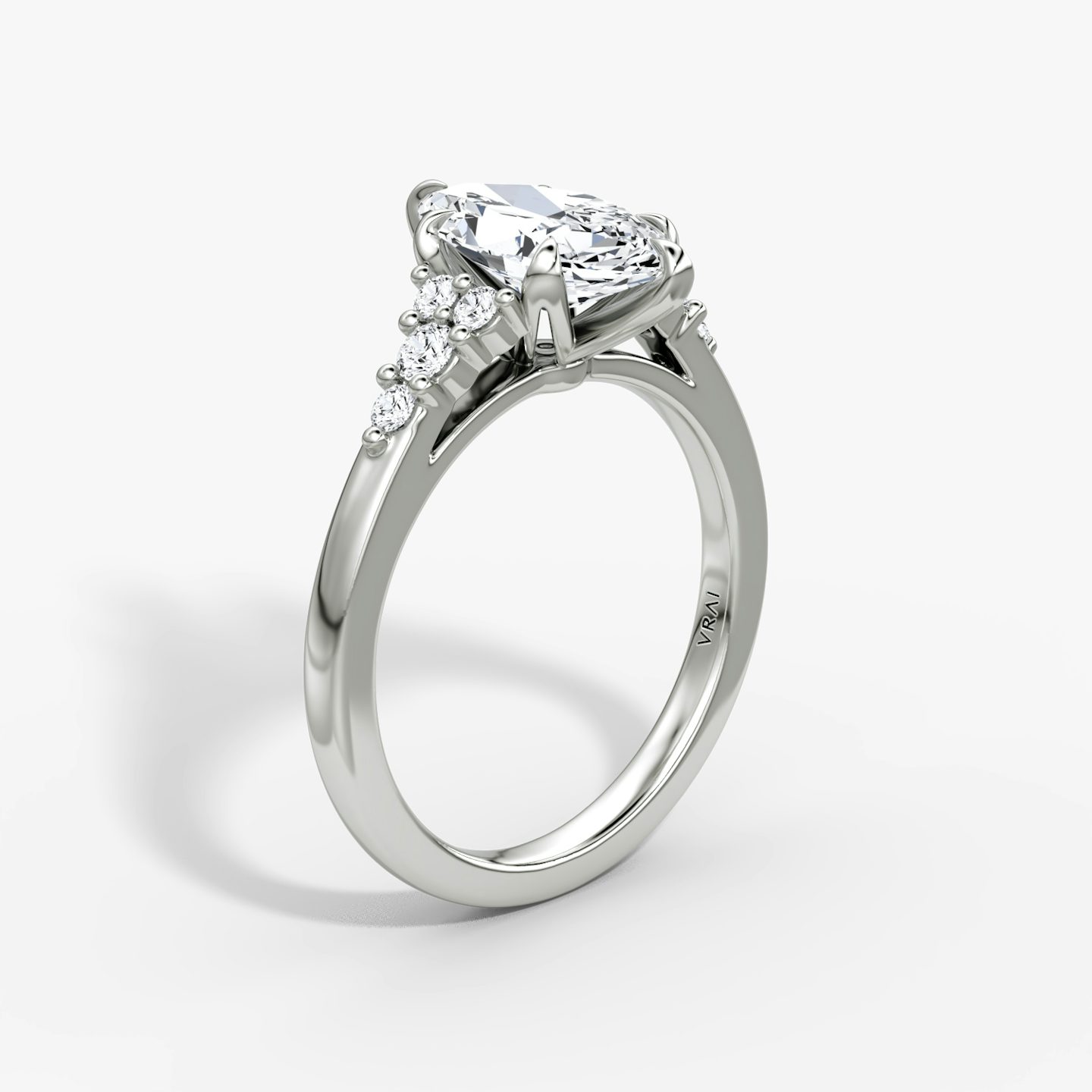 The Round Cluster Heirloom | Marquise | 18k | White Gold | bandAccent: Plain | diamondOrientation: vertical | caratWeight: other